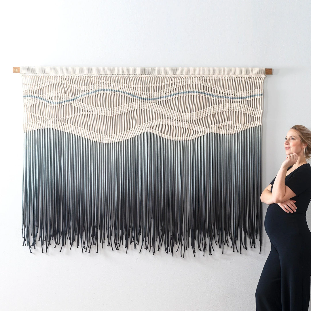 LOLA - Fiber Artwork [Made-to-order] - Rianne Aarts