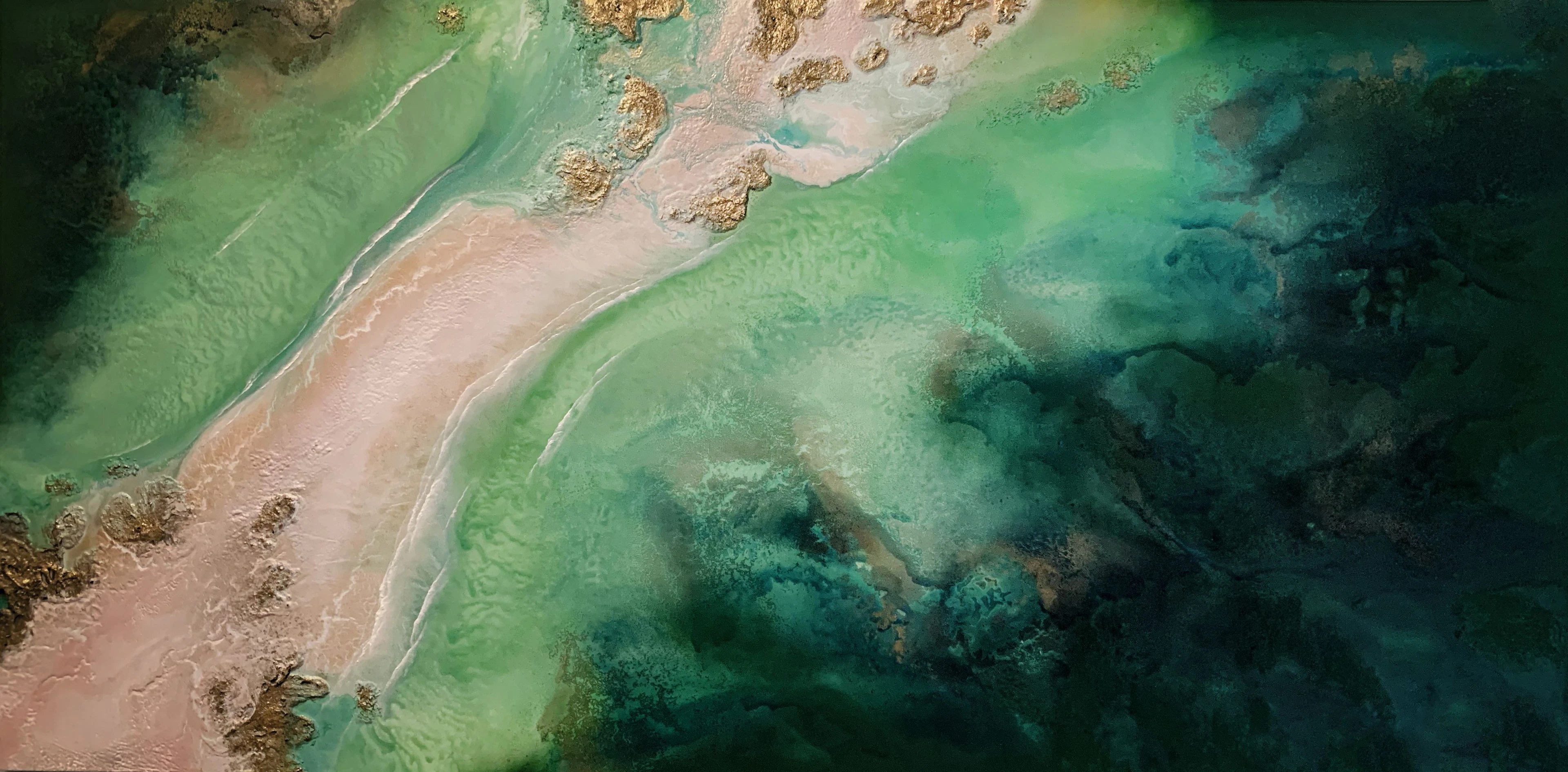 Whispers of the Coast - Petra Meikle de Vlas