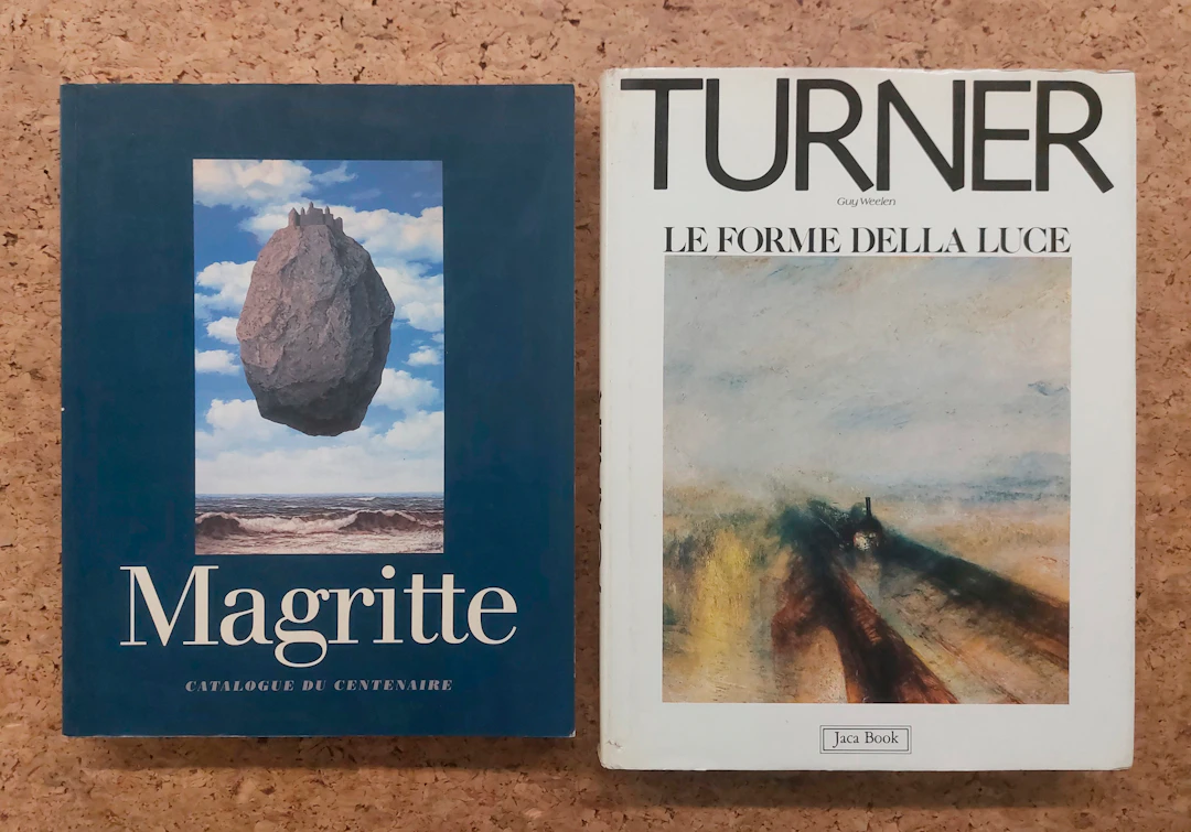 RENÉ MAGRITTE E WILLIAM TURNER - Lotto unico di 2 cataloghi: