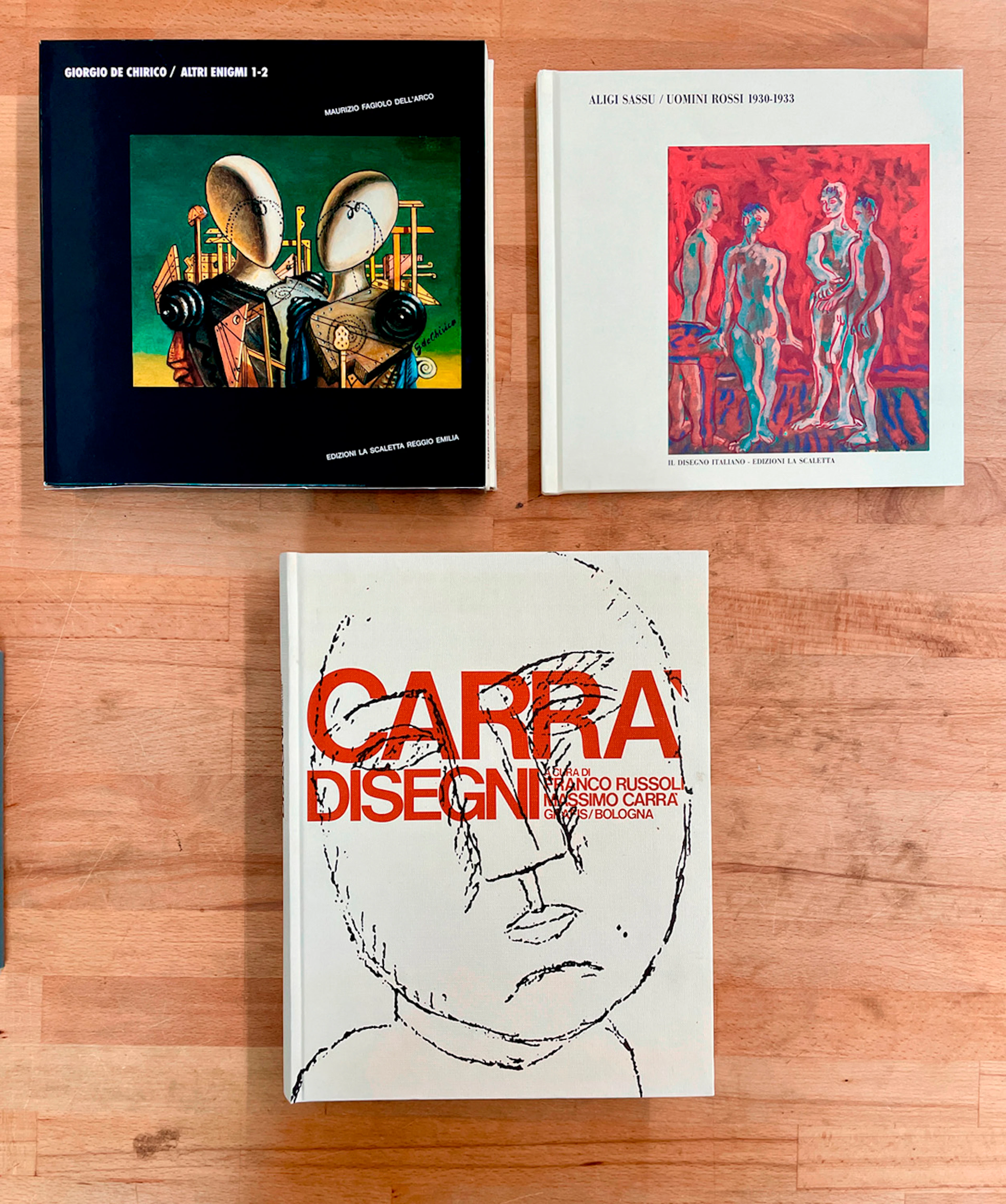 CARLO CARRÀ, GIORGIO DE CHIRICO E ALIGI SASSU - Lotto unico di 3 cataloghi
