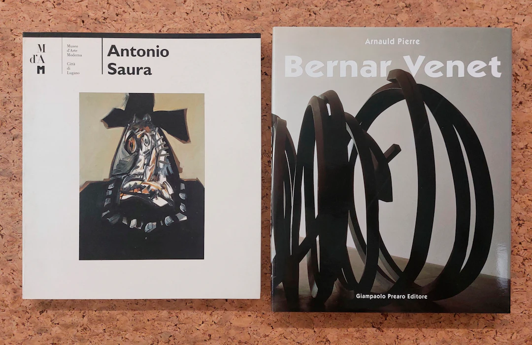 ANTONIO SAURA E BERNARD VENET - Lotto unico di 2 cataloghi