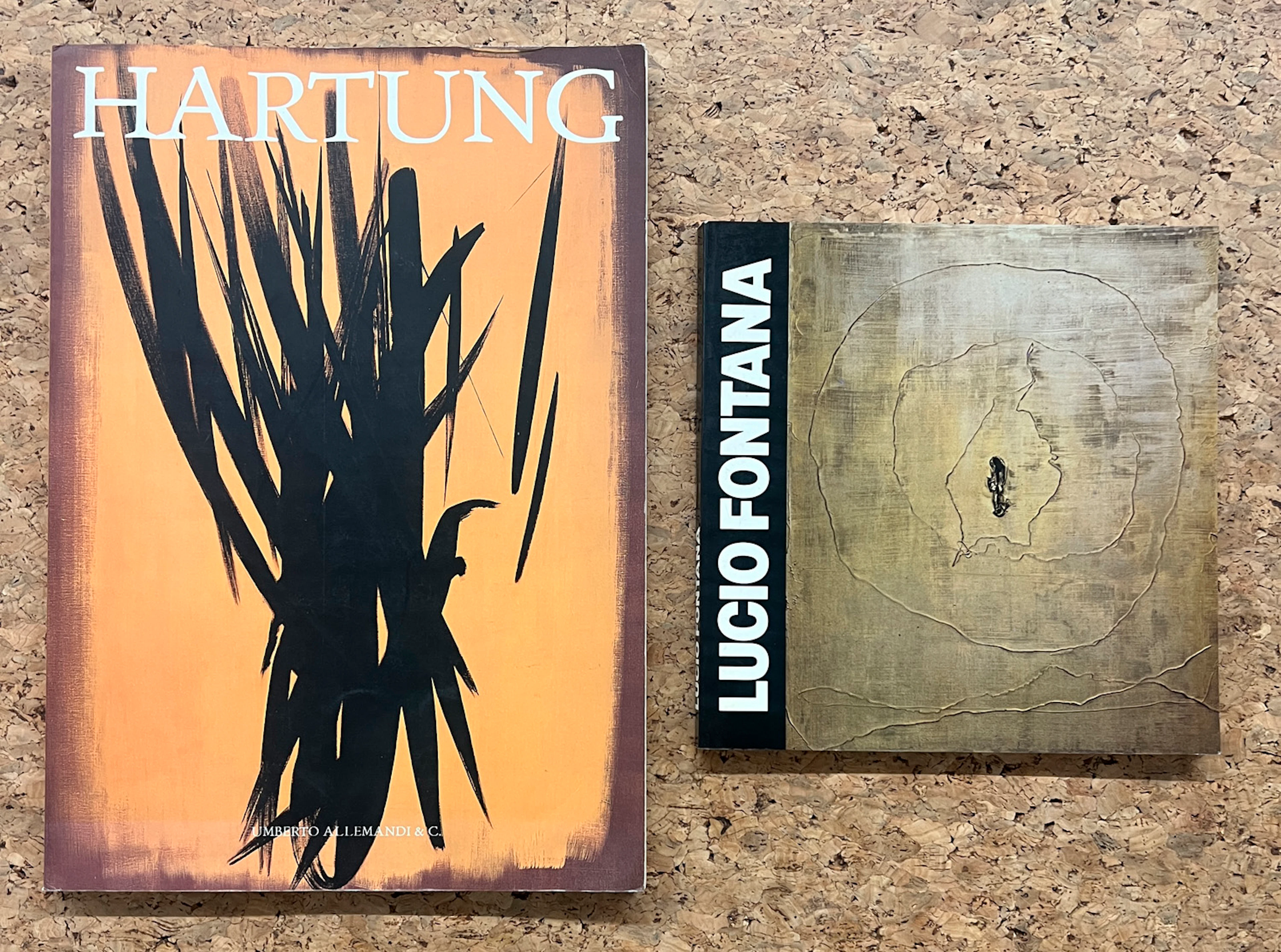 HANS HARTUNG E LUCIO FONTANA - Lotto unico di 2 cataloghi