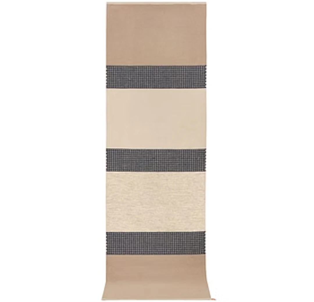 Gunilla Lagerhem Ullberg, a 'Häggå' runner, Kasthall, c. 310 x 88 cm.