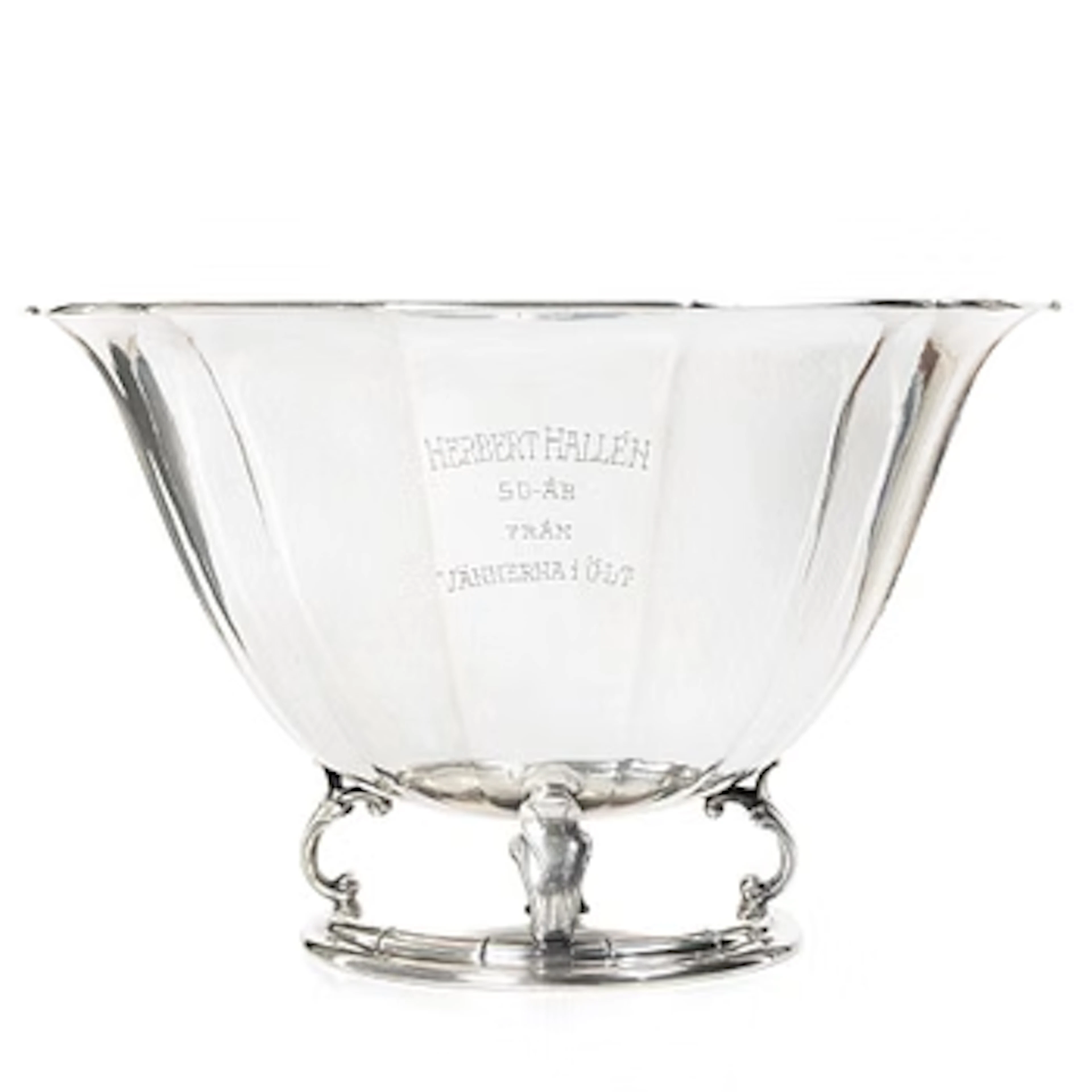 A silver bowl on foot, GAB, Stockholm, 1931.