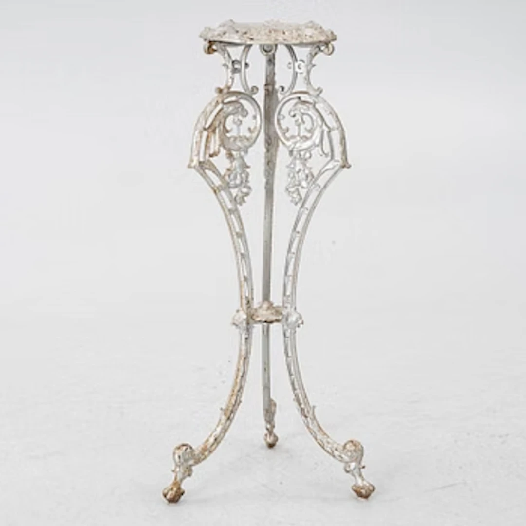 Pedestal, circa 1900.