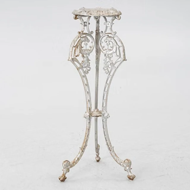 Pedestal, circa 1900.