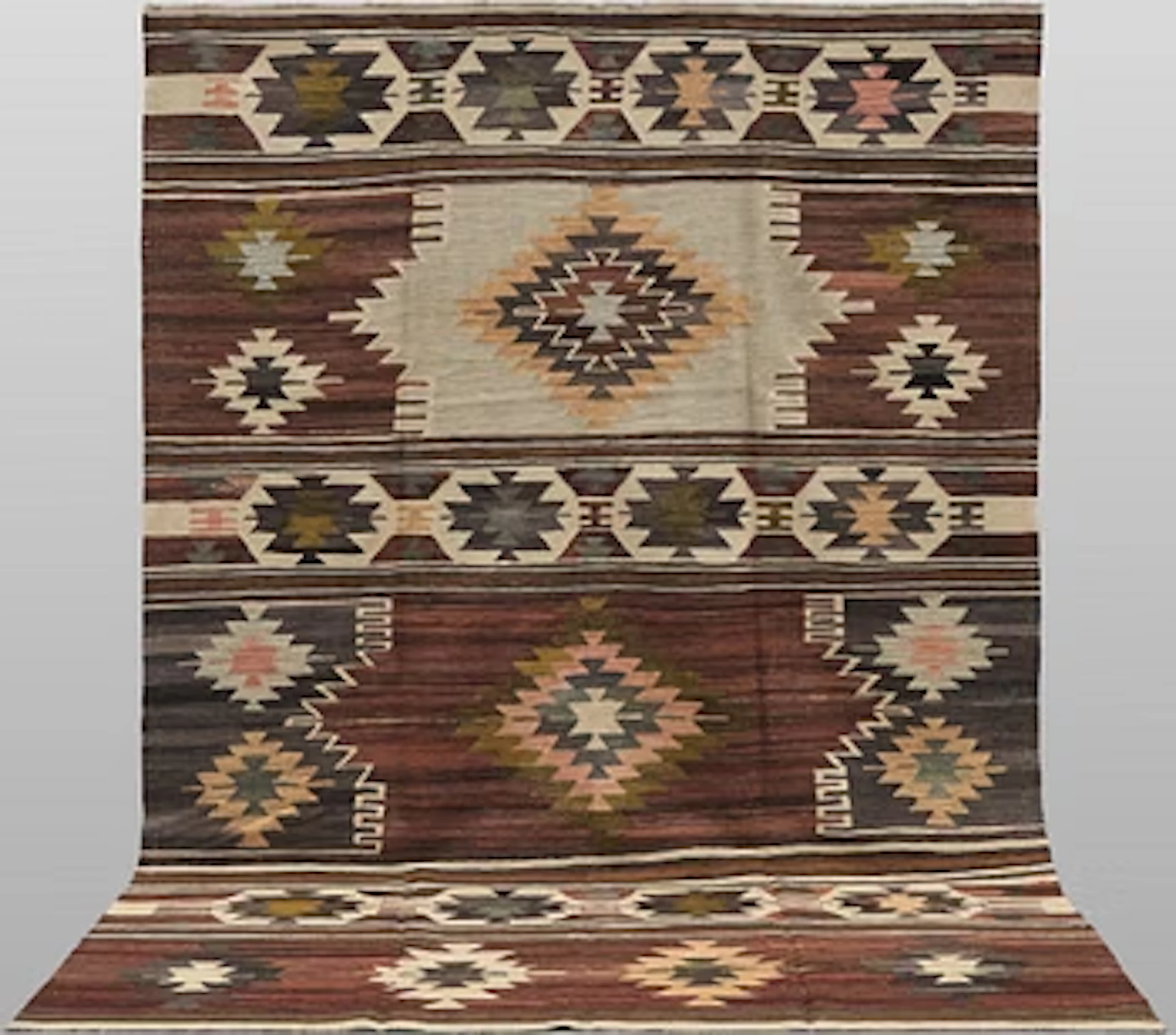 A Kelim carpet, 295 x 198 cm.