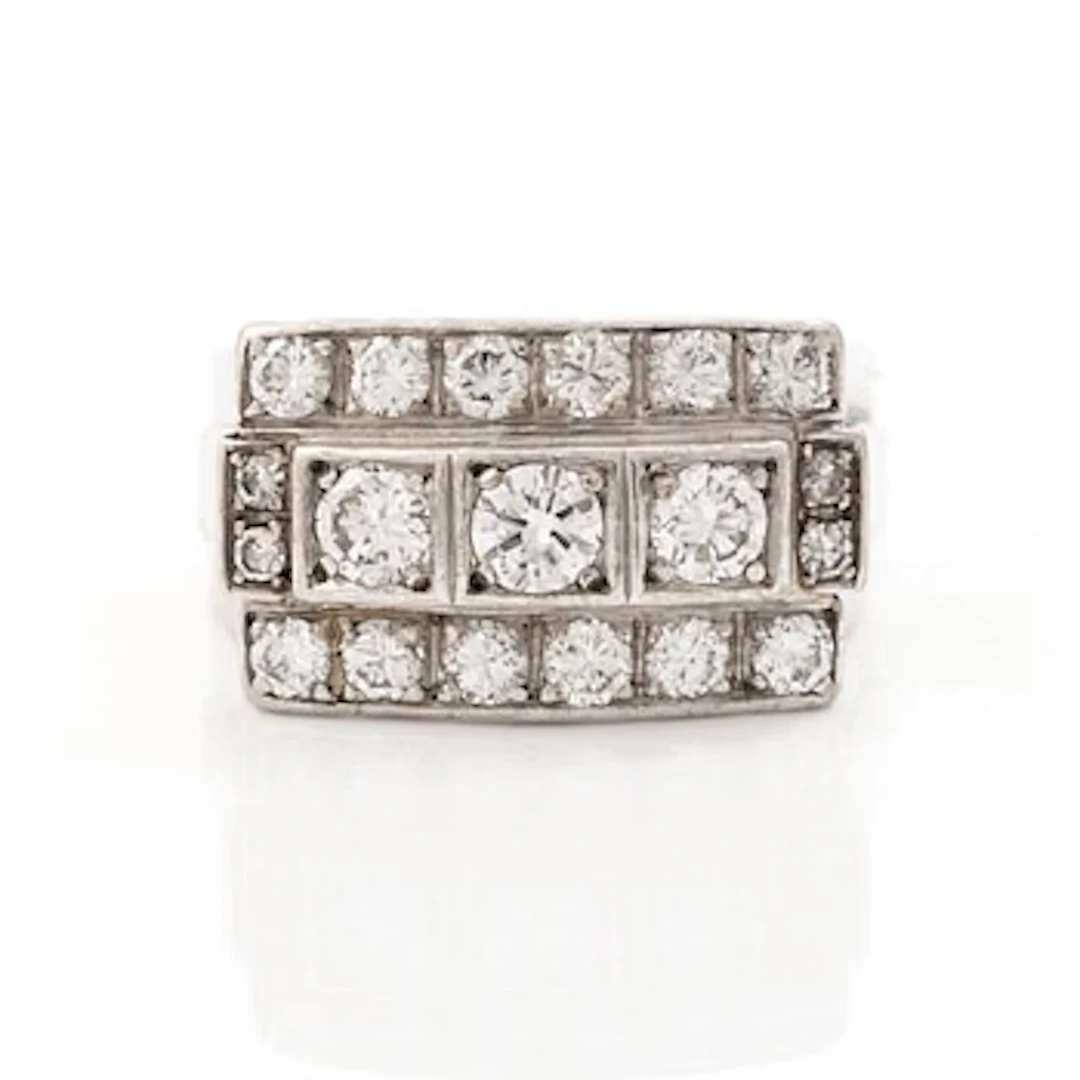 Ring 18K white gold and three rows of brilliant-cut diamonds, 1950s.