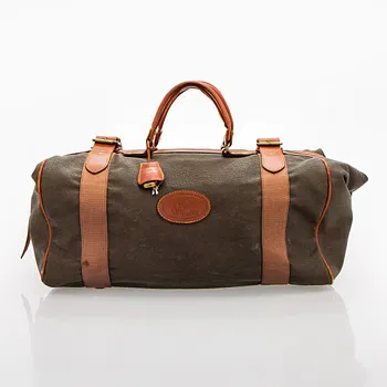 Mulberry, a vintage weekend bag.