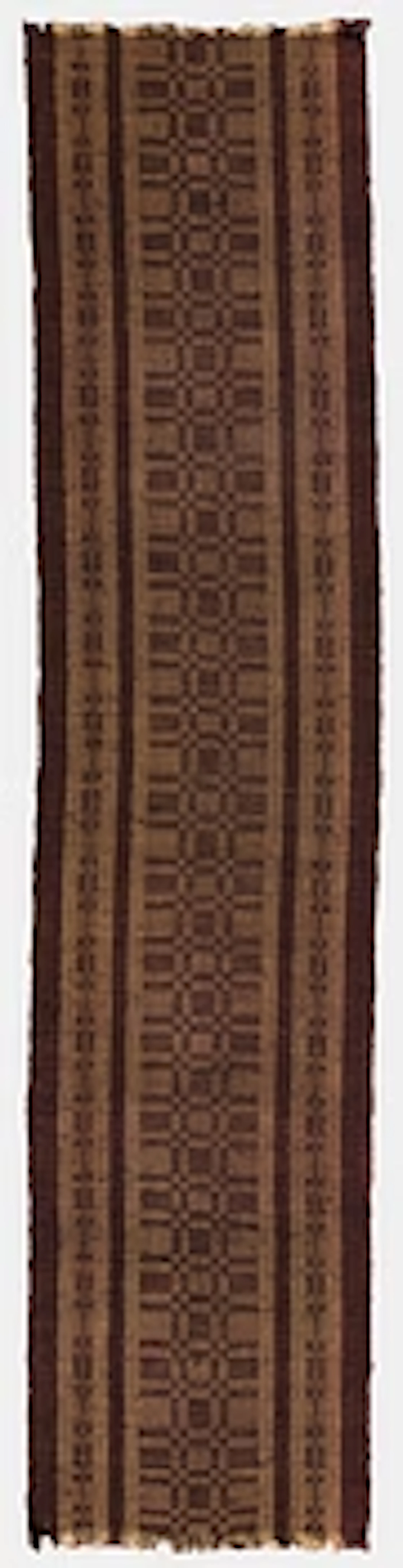 A runner, early 20th century. Ca. 290 x 66 cm.