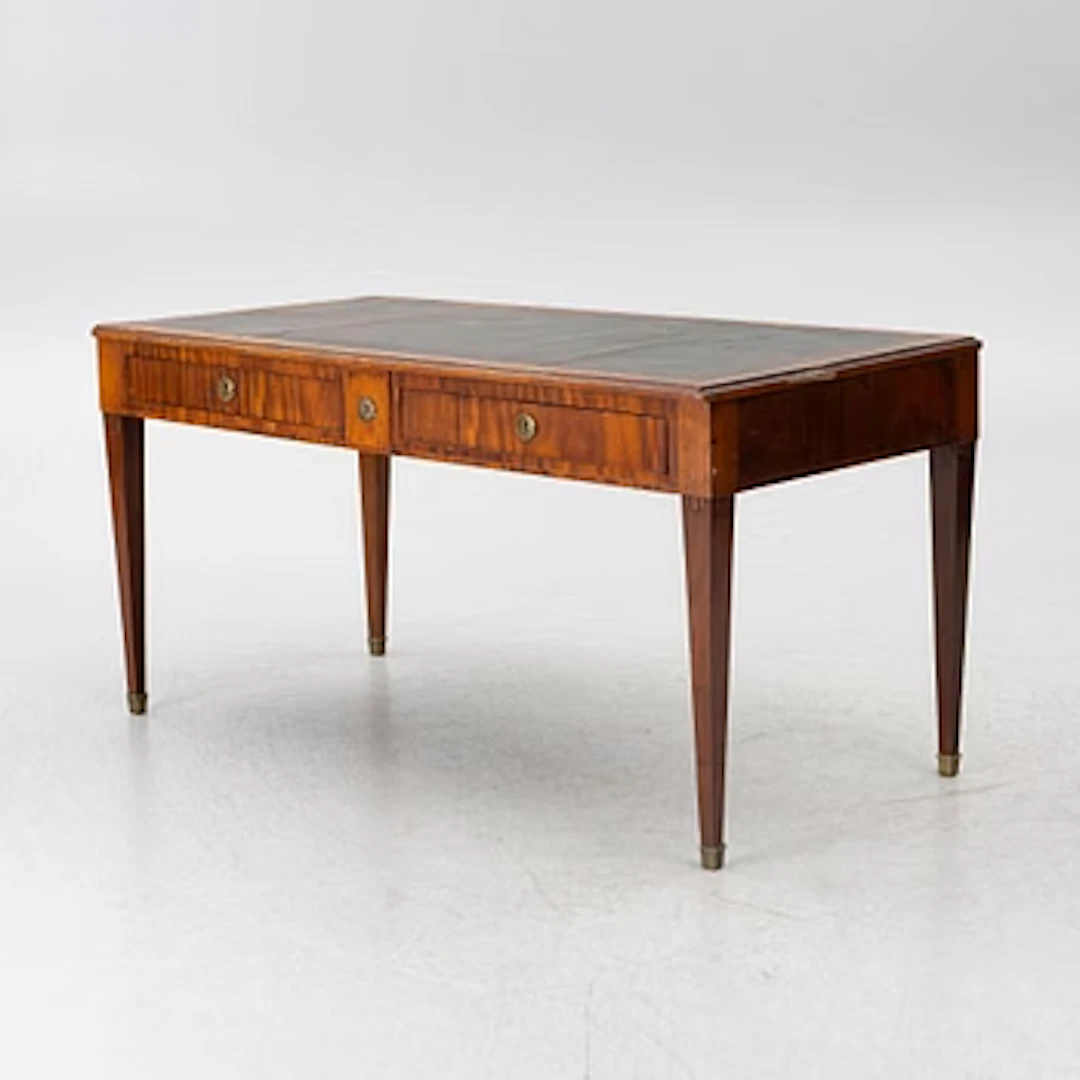 Desk, late Gustavian style, first half of the 19th century.