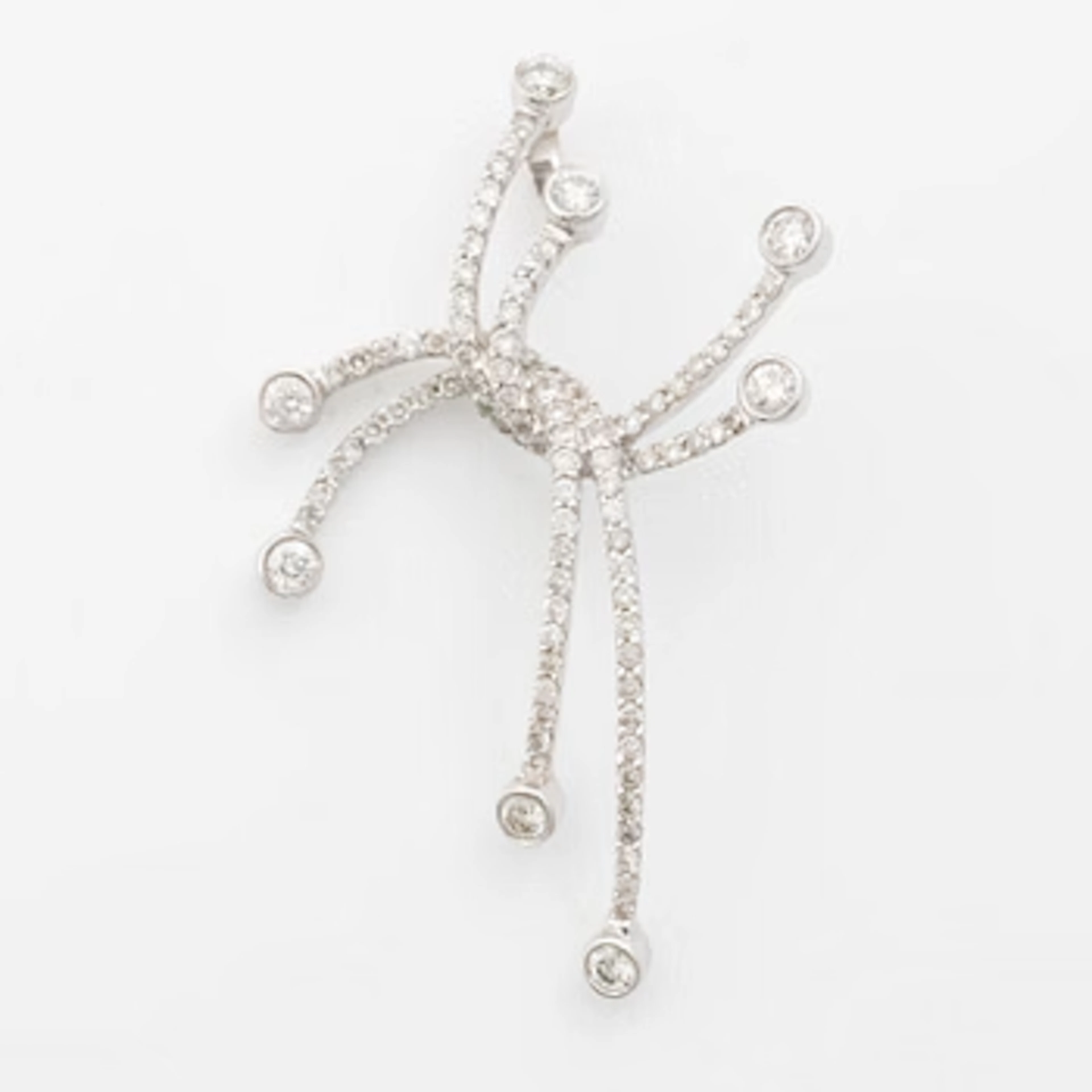 Pendant, 18K white gold with brilliant-cut diamonds.