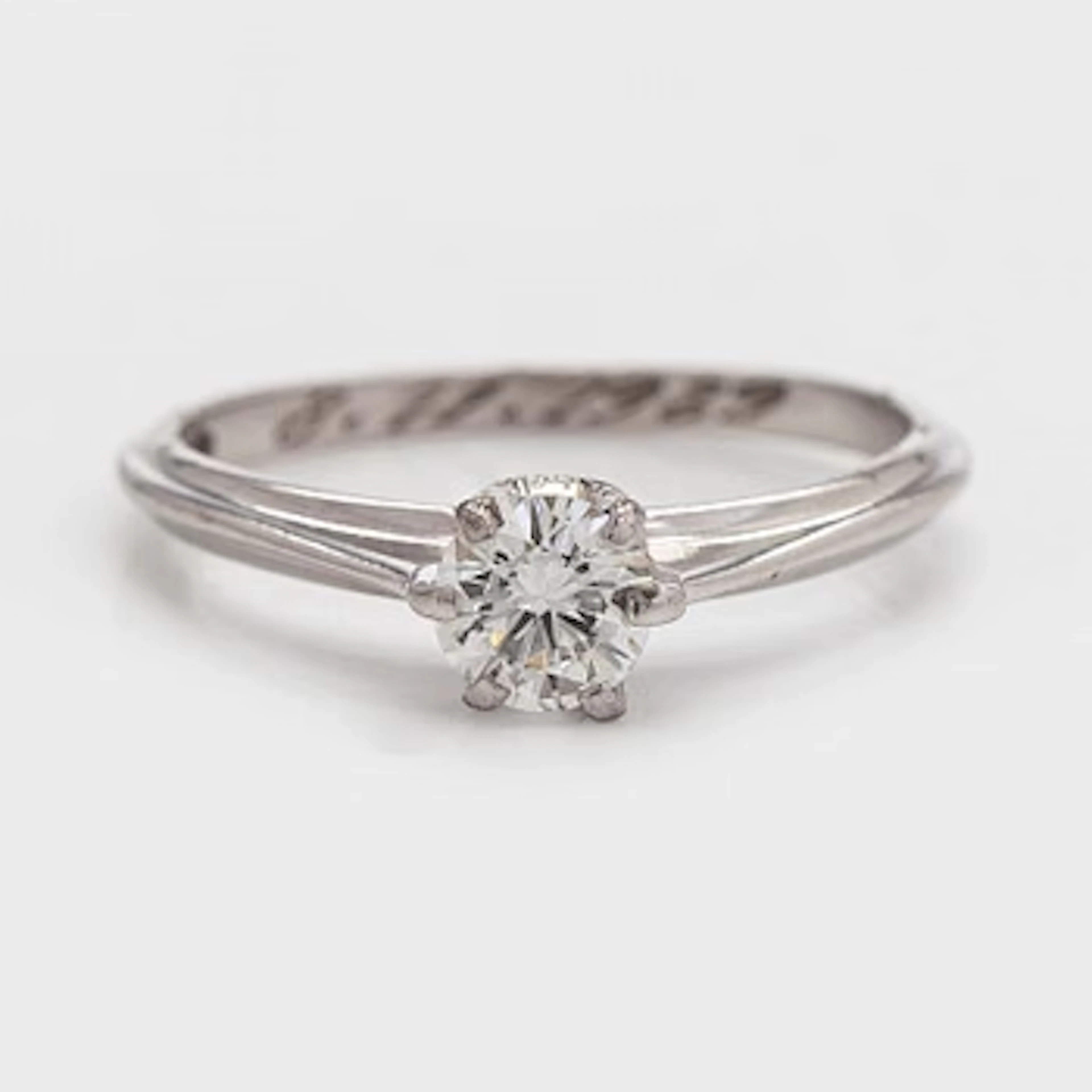 Ring, brilliant-cut diamond circa 0.50 ct, 18K white gold, Kultakeskus 1989.