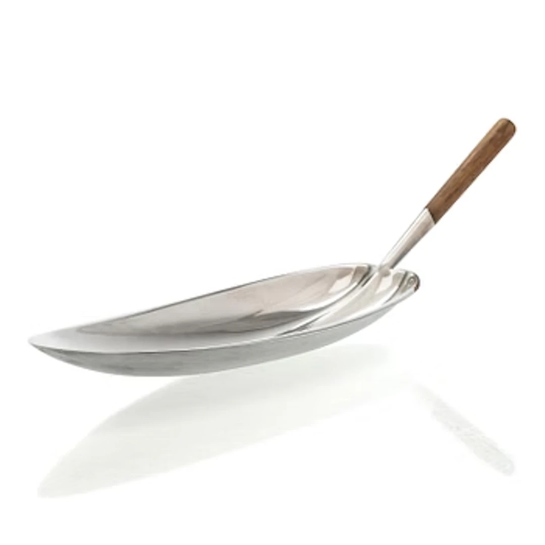 Tapio Wirkkala, Leaf shape silver bowl, model TW 85, Kultakeskus