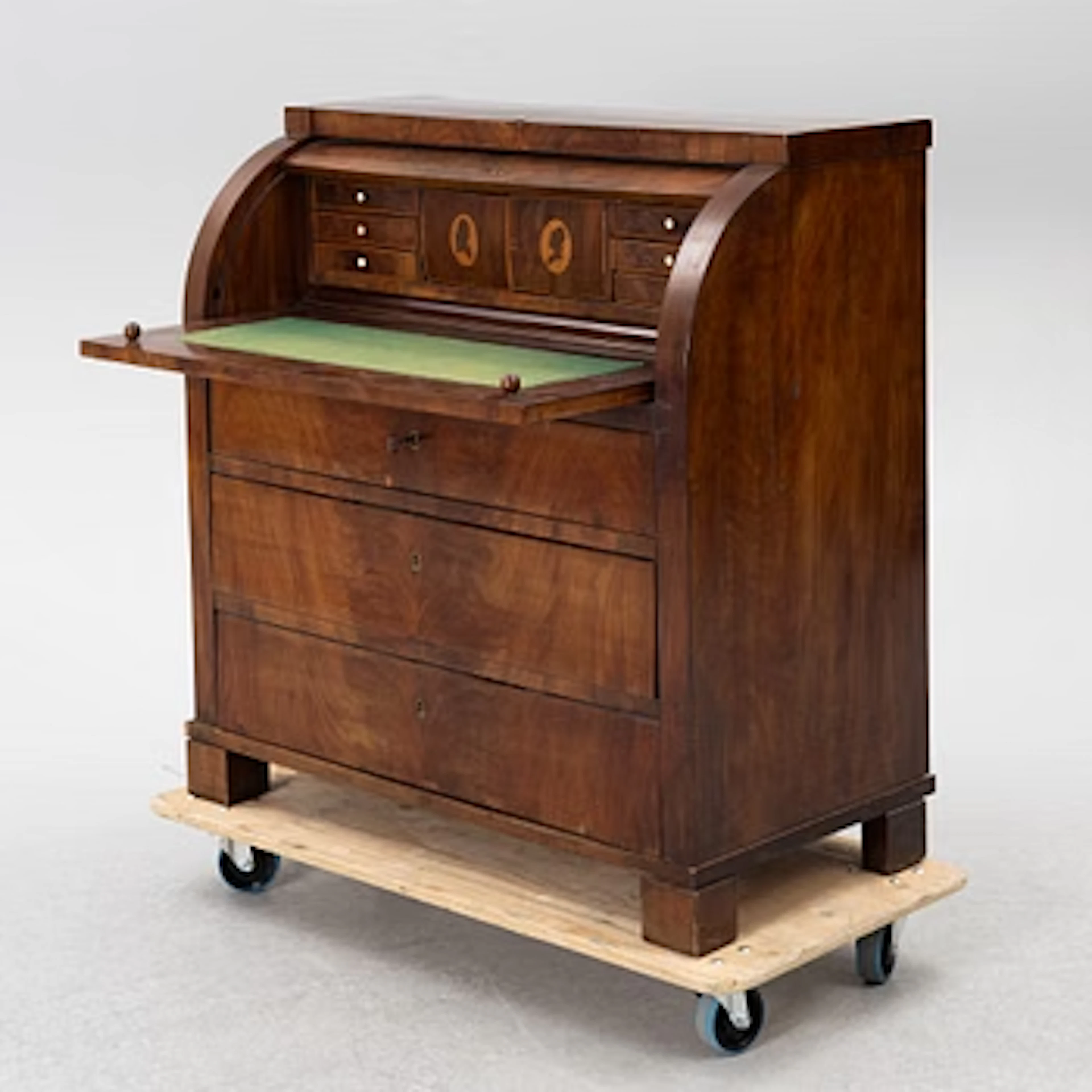 Roll-top desk, Empire, first half of the 19th century.