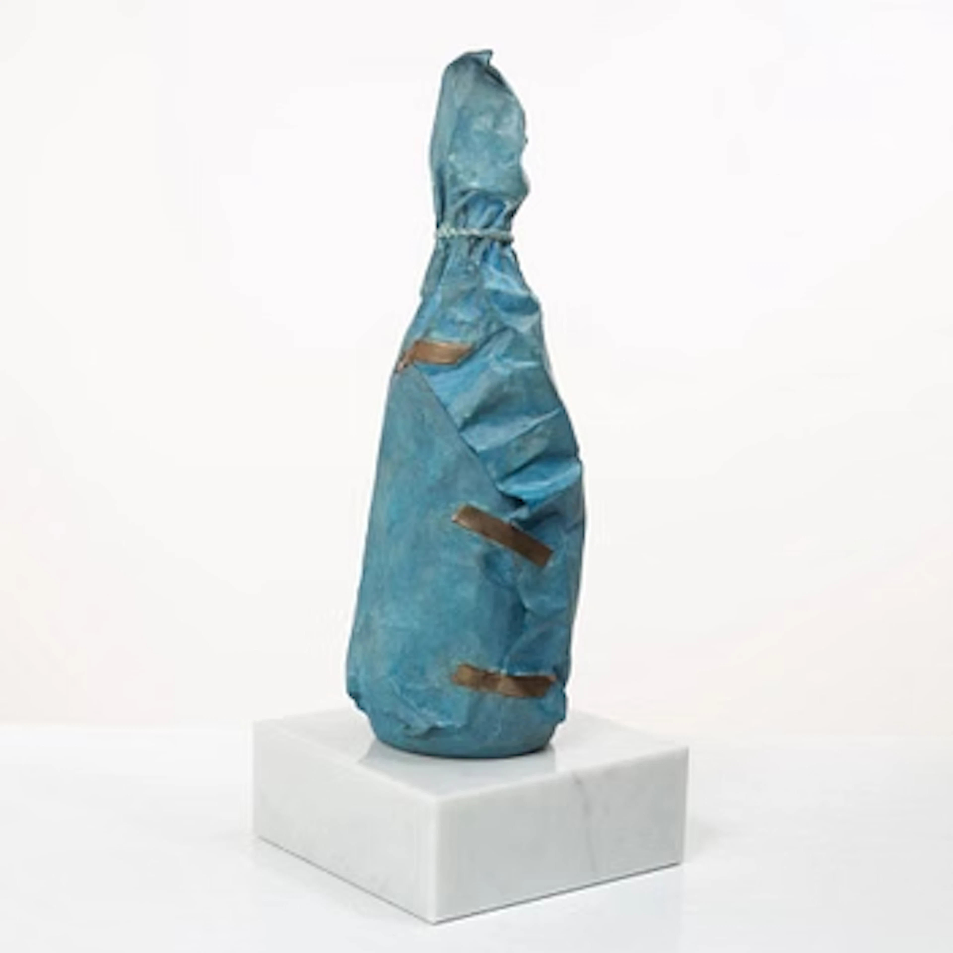 Yrjö Edelmann, "Wrapped Moët & Chandon".