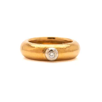 Ole Lynggaard, Ring, 18K gold, set with a brilliant-cut diamond weighing