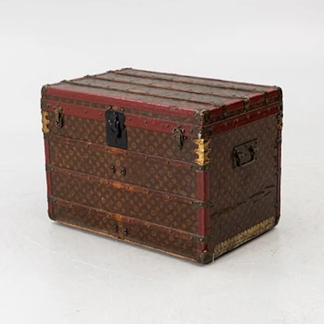 Louis Vuitton, Trunk, circa 1900.