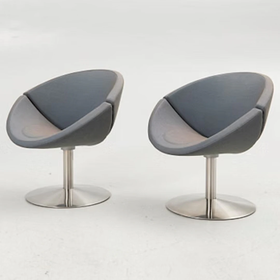 Peter Hjort Lorentzen & Johannes Foersom. Swivel armchairs, a pair