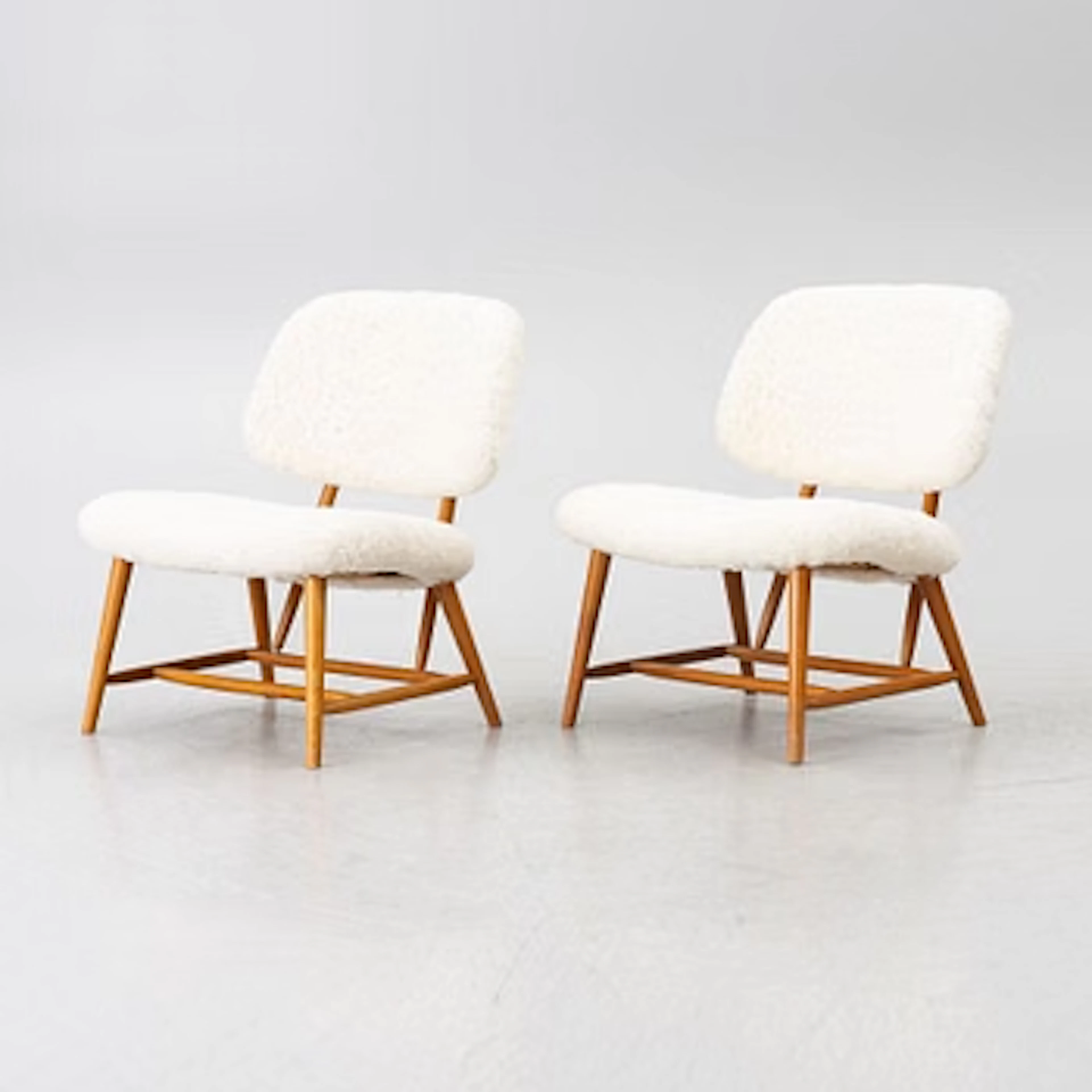 Alf Svensson, Armchairs, a pair, TeVe, Bra Bohag. Studio Ljumgs industrier