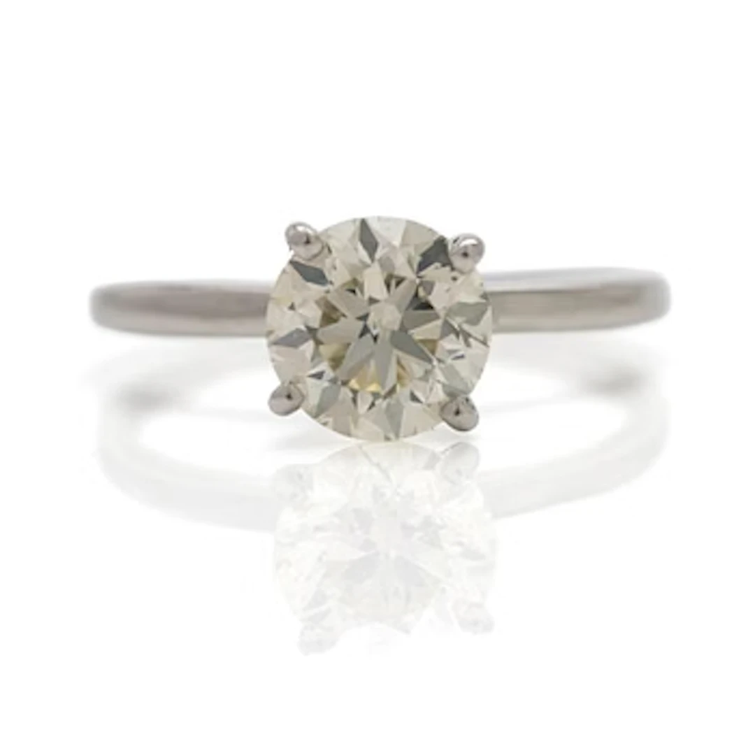 Solitaire ring in 950 platinum with a round brilliant-cut diamond
