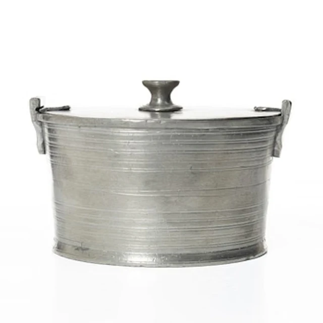 Butter box. possibly Carl Petter Eckerström, Västerås, 1832.