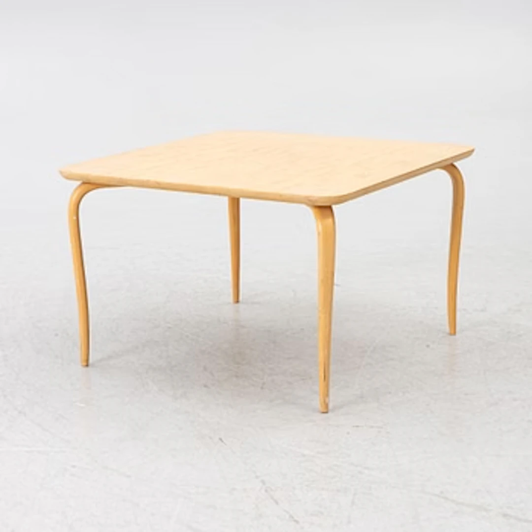 Bruno Mathsson, Coffee table, Firma Karl Mathsson, Värnamo, 1968.