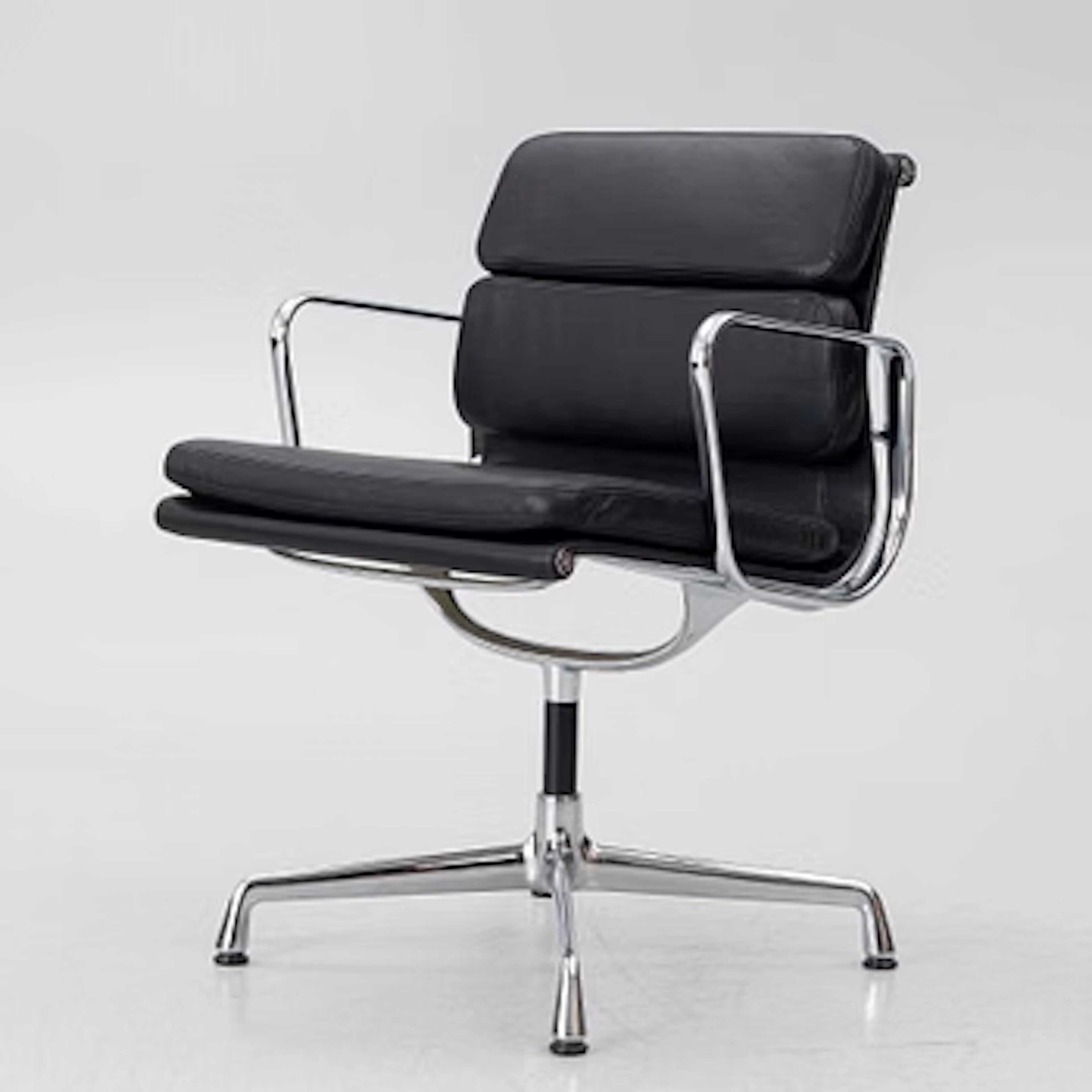 Charles & Ray Eames, Chair, “Soft Pad Alu Chair”, model EA208, Vitra.