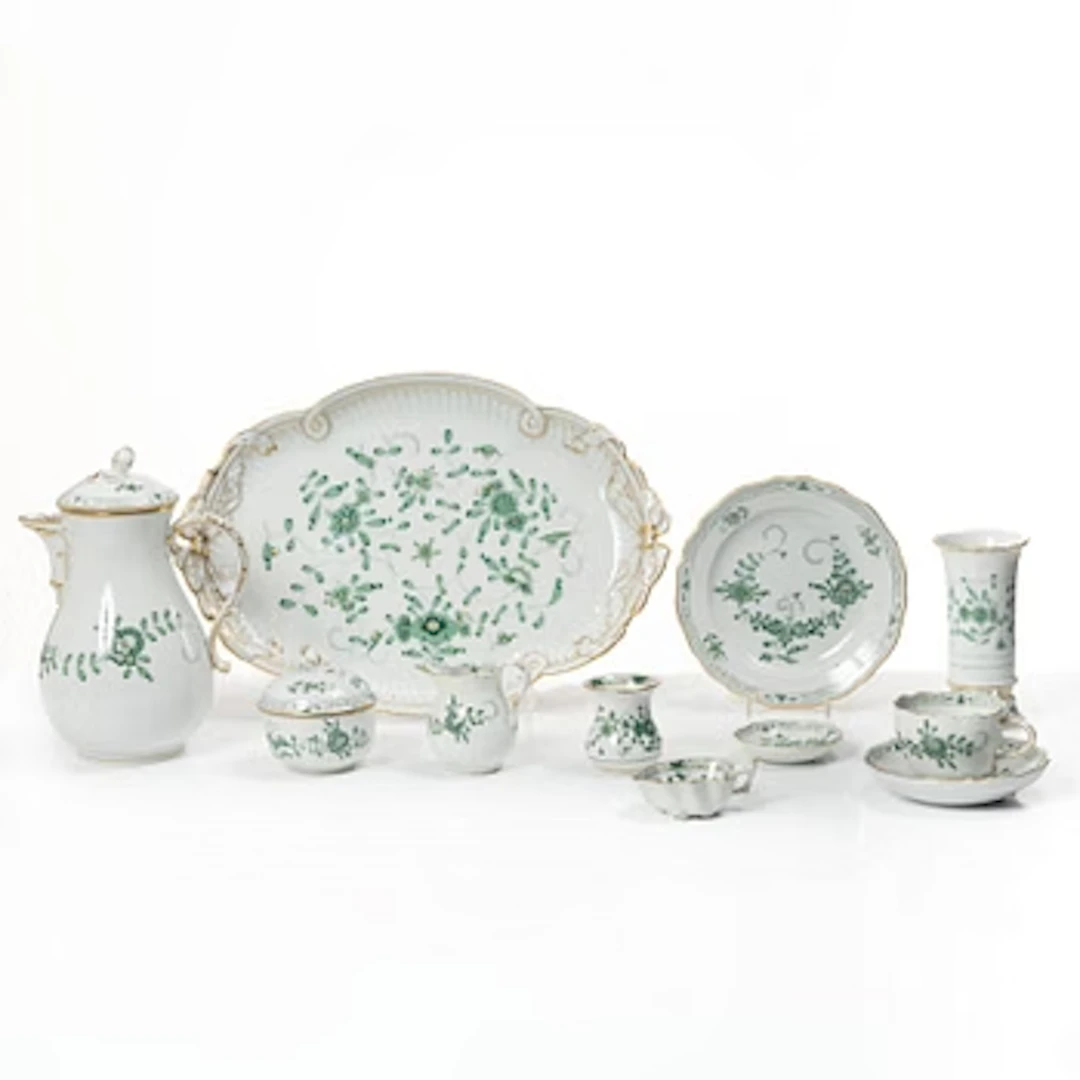 Meissen, Coffee service, 44 pieces, porcelain, “Indisch grün”, 3rd quality.