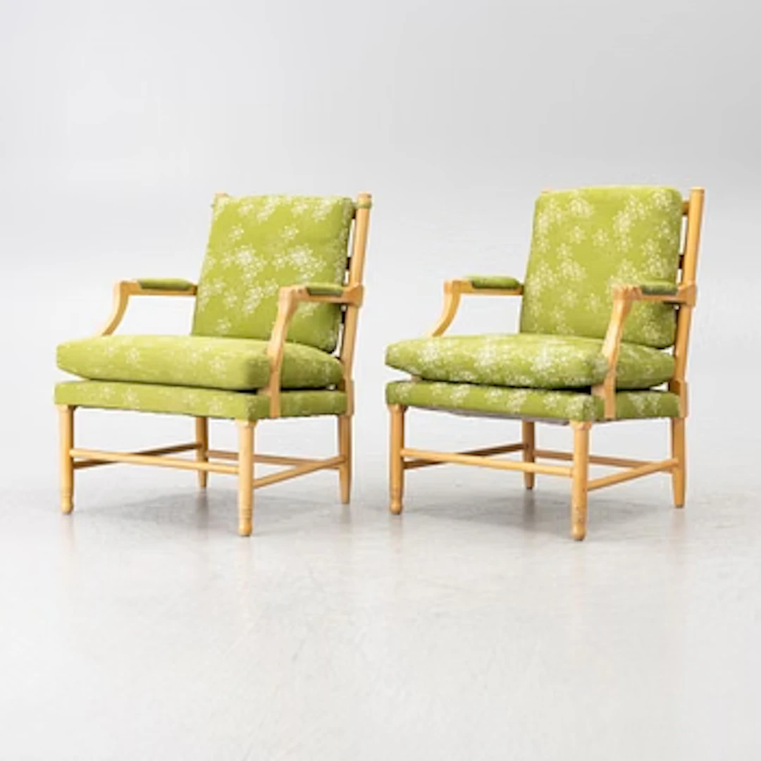 A pair of Gustavian style armchairs, tidigt 2000-tal.