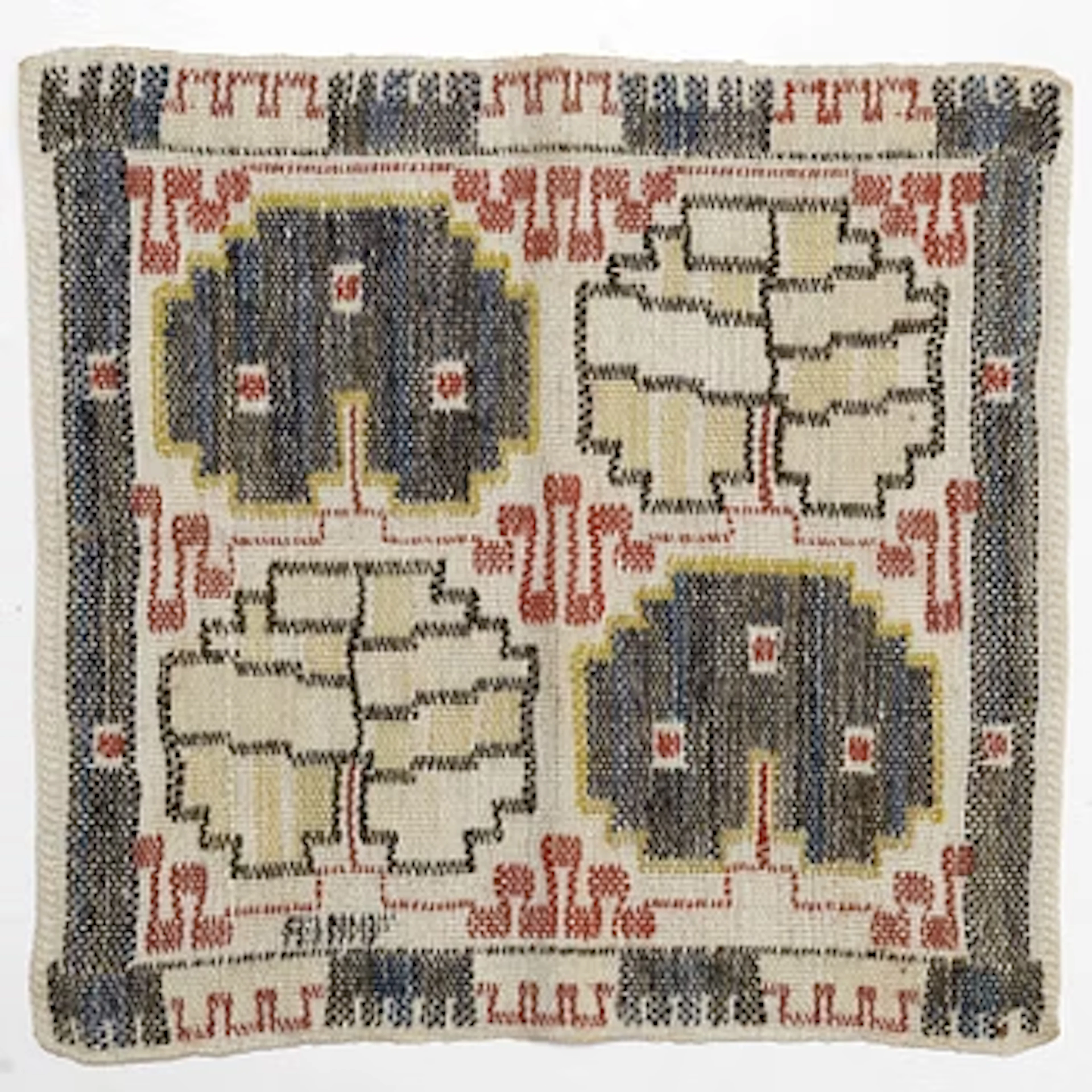 Märta Måås-Fjetterström, A 'Grodblad' textile.