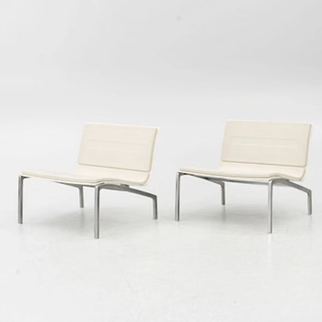 Piero Lissoni, Armchairs, a pair, “PL200”, Fritz Hansen, 2006.