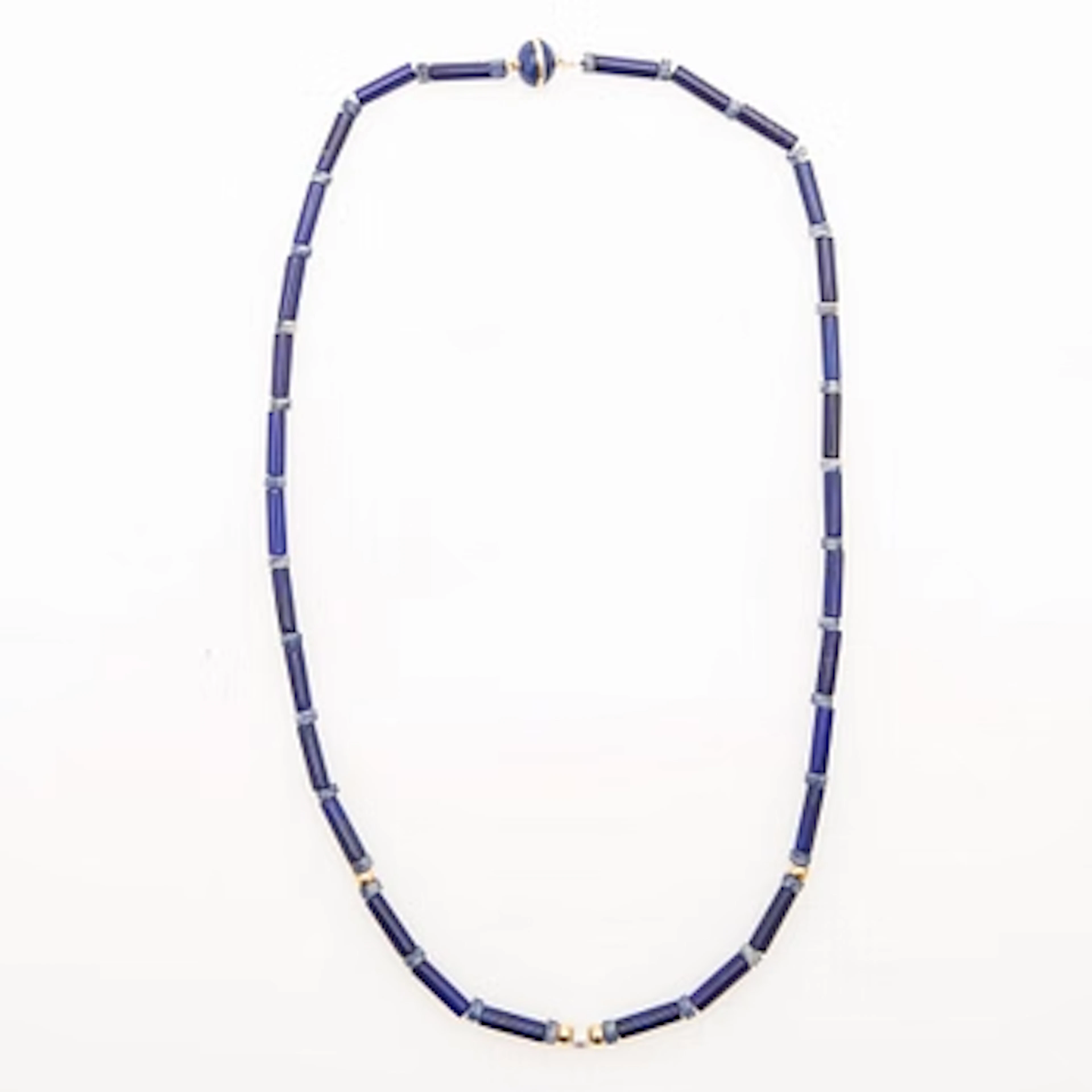 Necklace, lapis lazuli, gold and pearl.