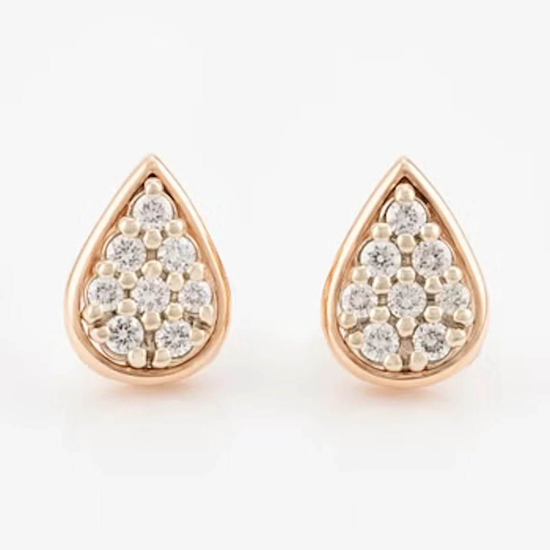 Drop-shaped earrings with brilliant-cut diamonds.