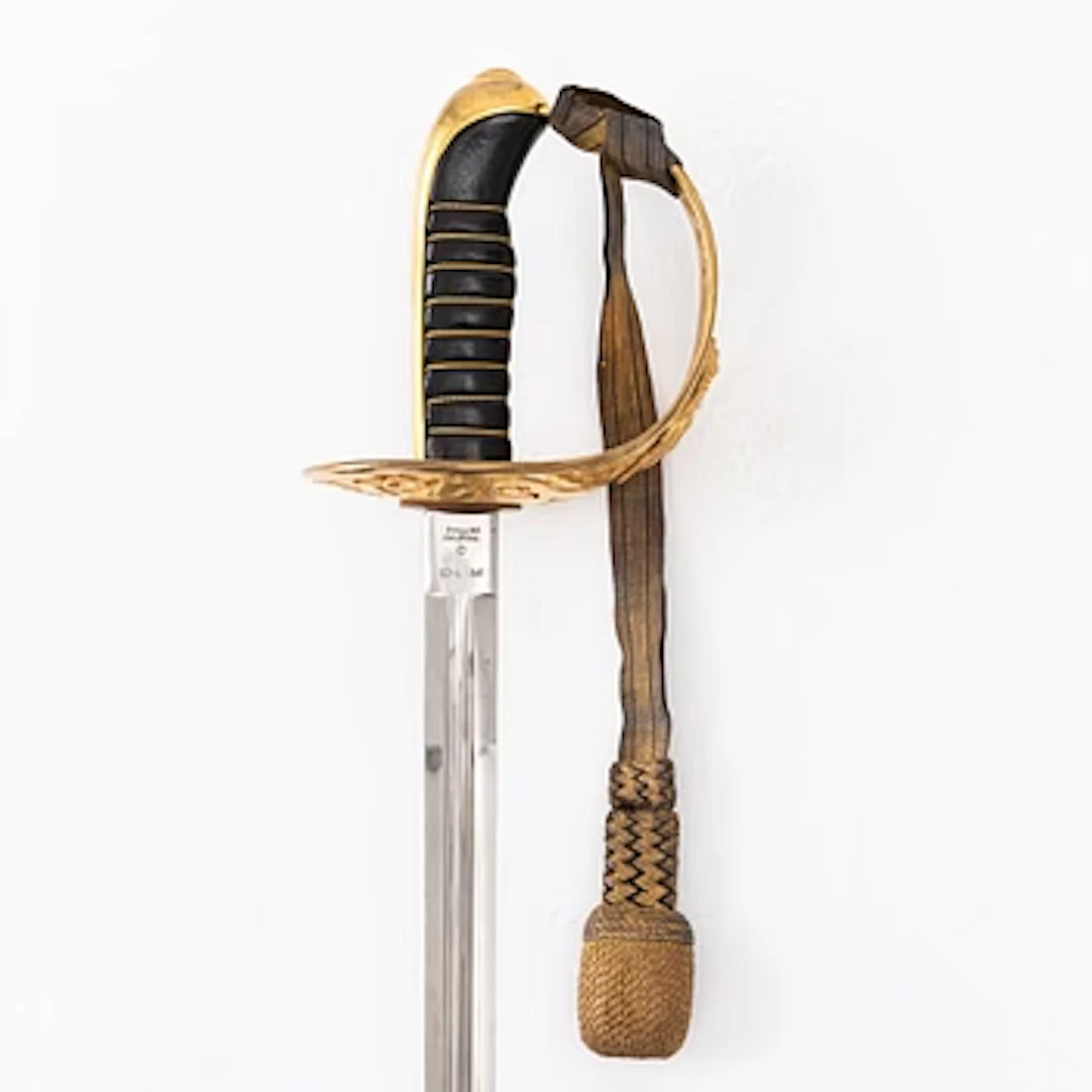 Swedish cavalry officer’s sabre, m/1893, with scabbard.