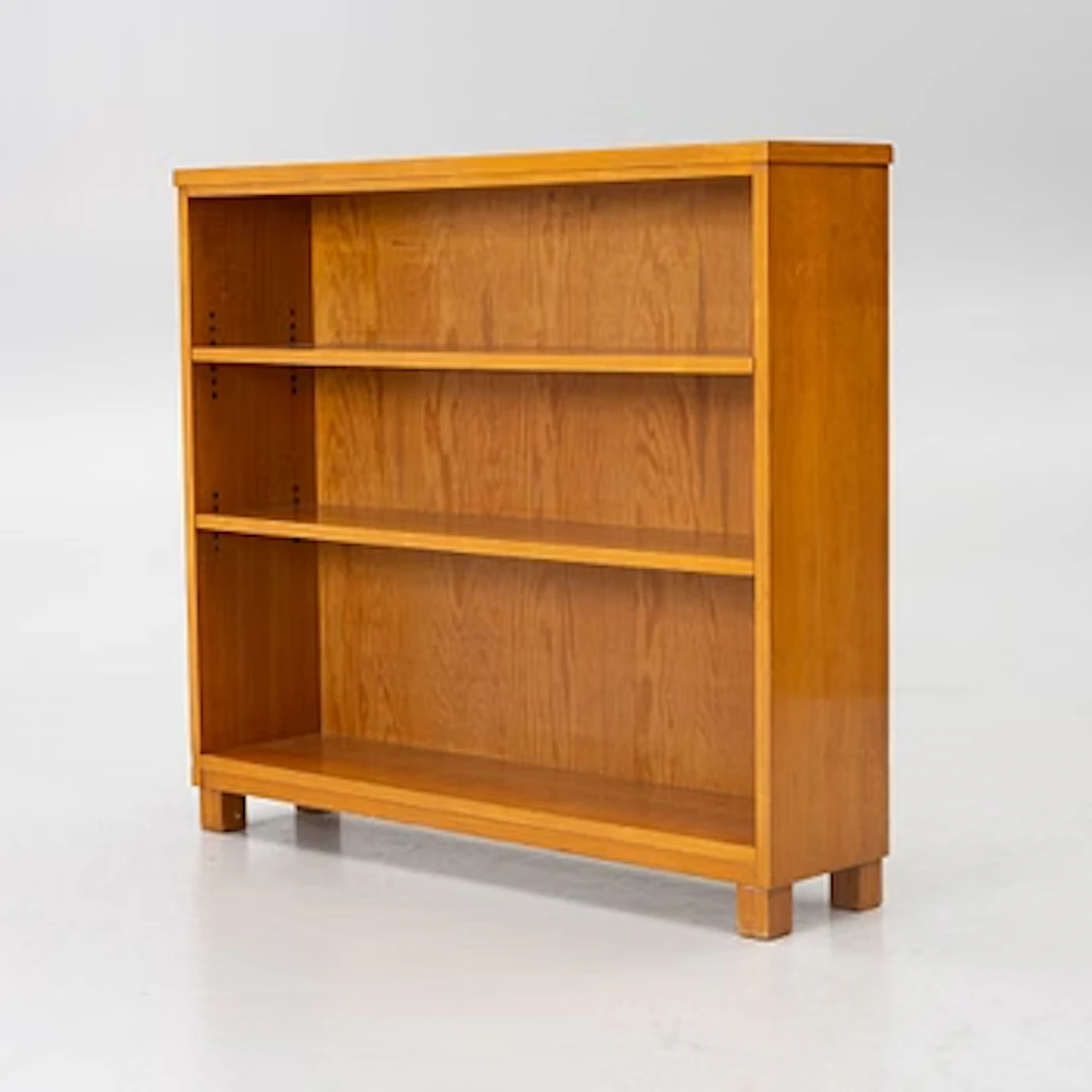 A Swedish modern book shelf, 1930/40s.