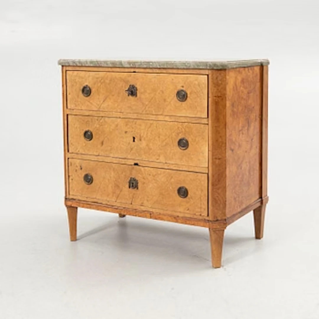 Chest of drawers, Late Gustavian provincial work, circa 1800.