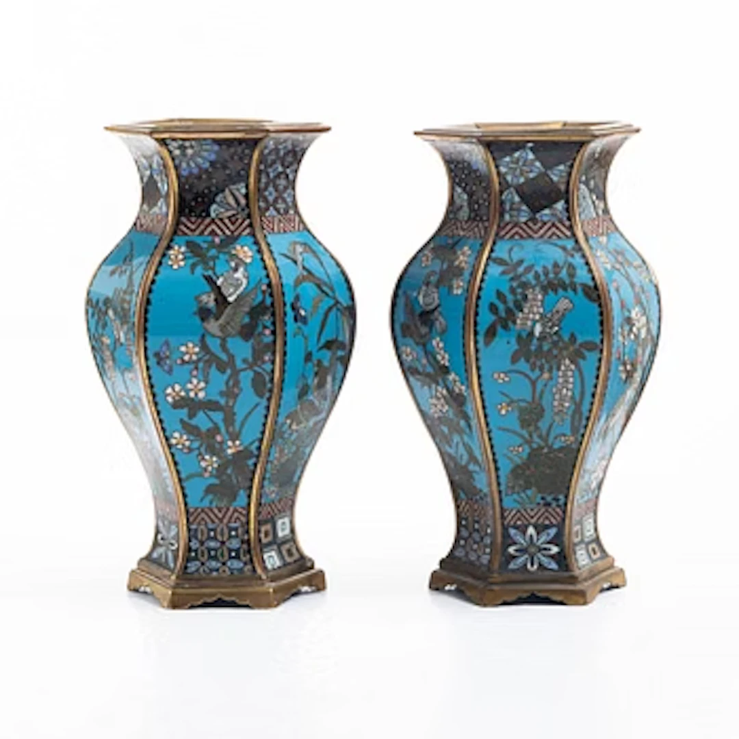 A pair of Japanese cloisonné hexagonal vases, Meiji (1868-1912).