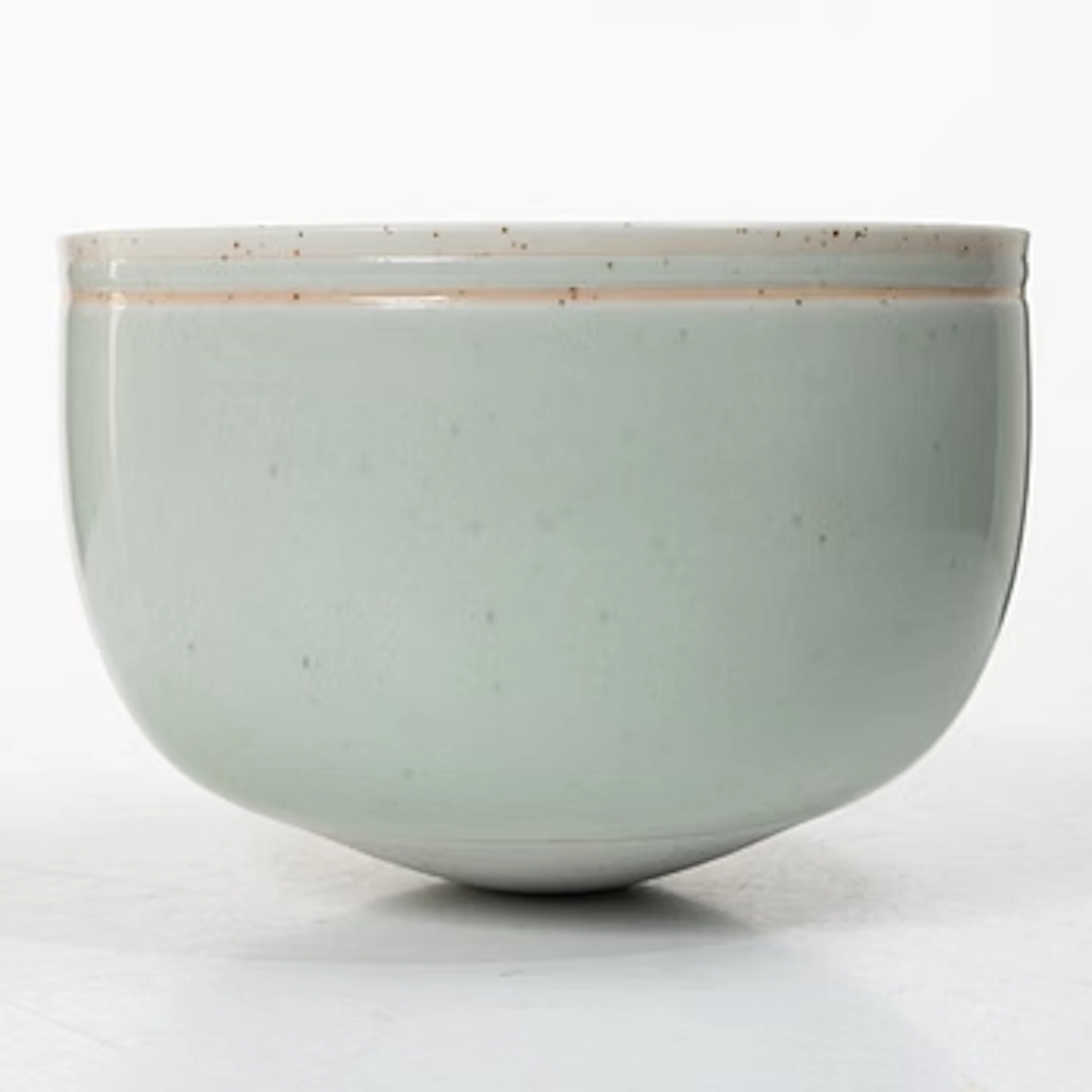 Alev Ebüzziya Siesbye, bowl, numbered 196/500, signed, Royal Copenhagen.