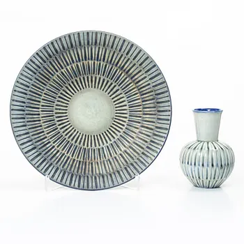 Gertrud Lönegren, a vase and a dish, Rörstrand.
