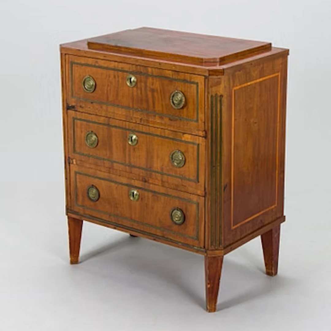 Chest of drawers, late Gustavian, early 19th century, with parts from