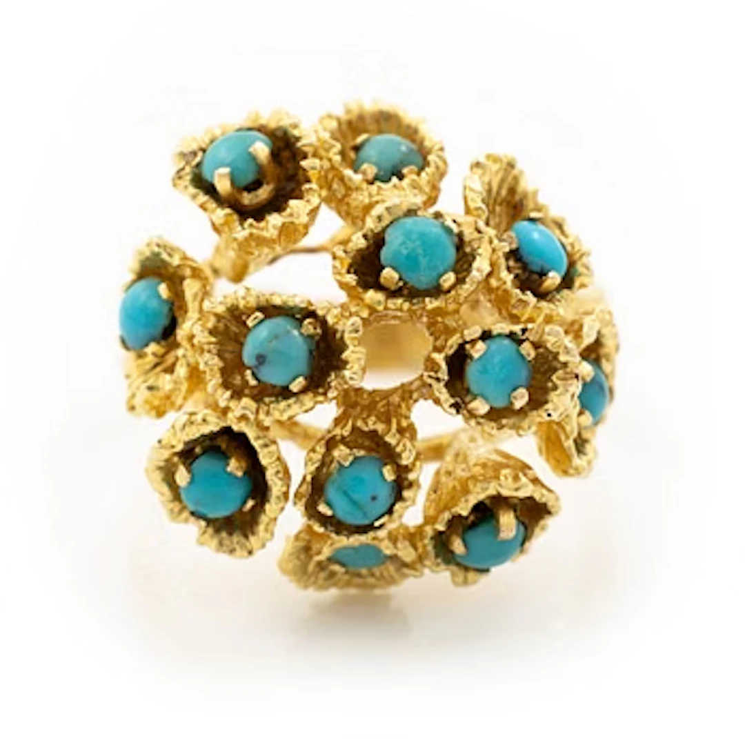 18K gold ring with turquoise stones.