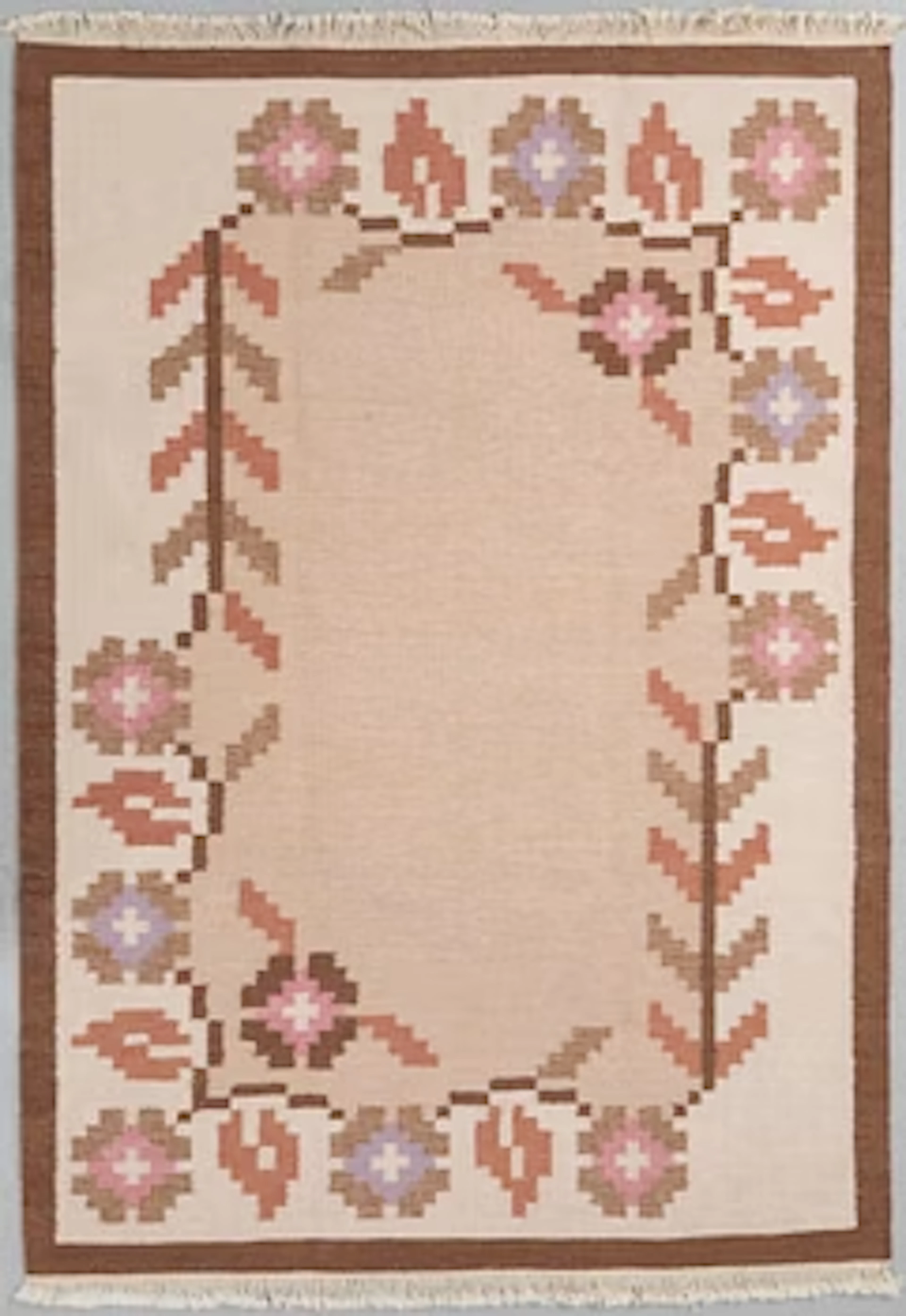 Rölakan rug, approx. 235 x 165 cm.