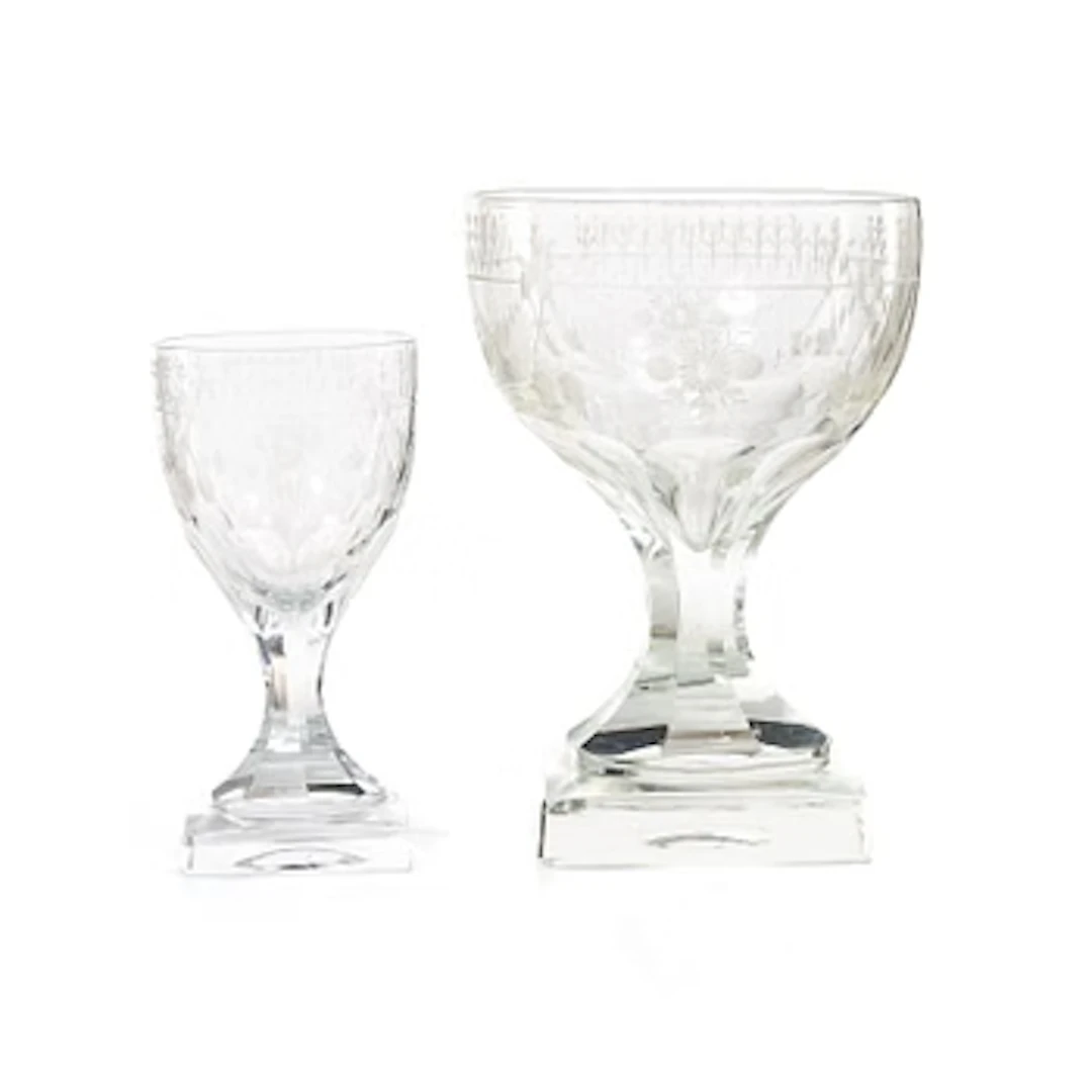 Elis Bergh, A 17 piece glass service, "Flach", by Kosta, first half