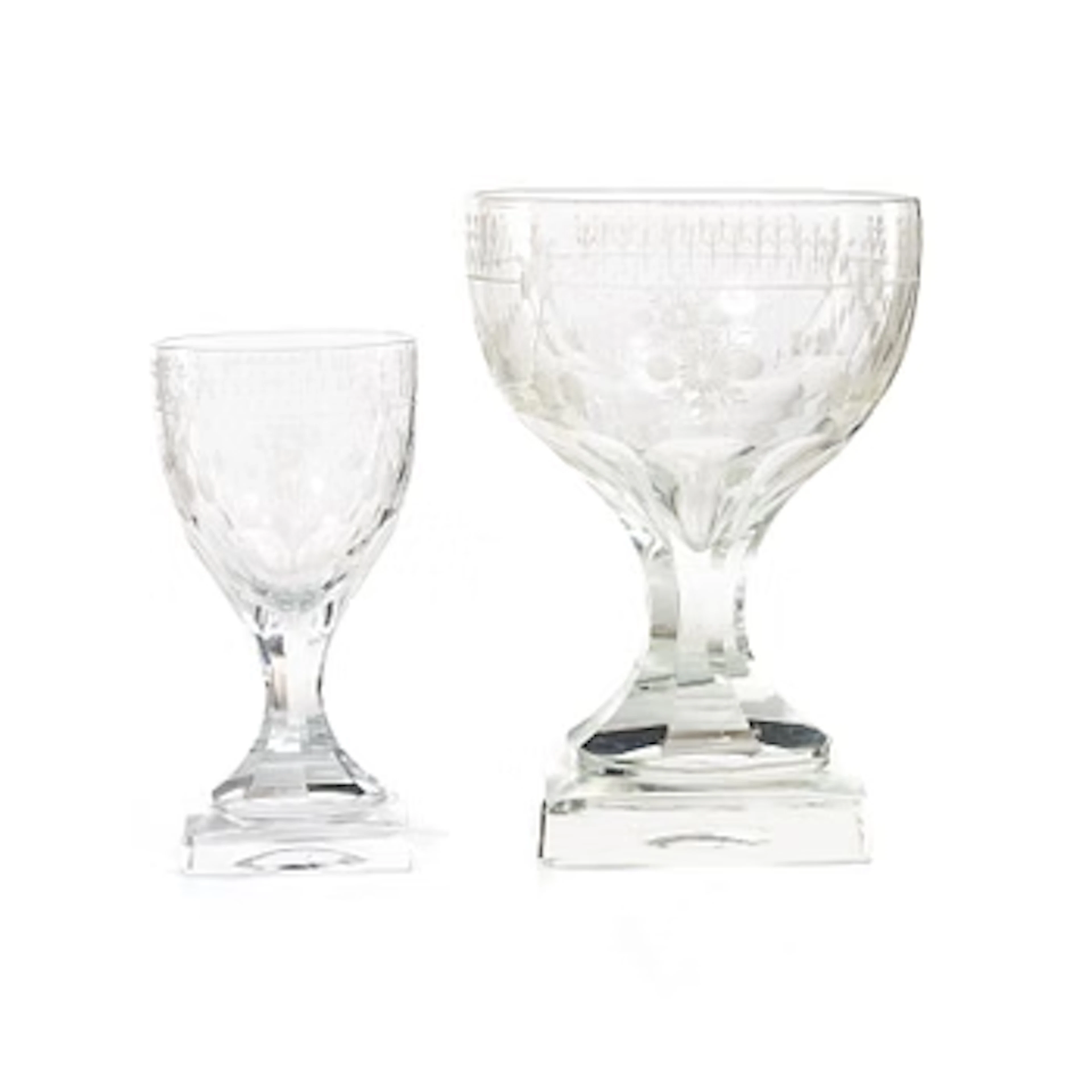 Elis Bergh, A 17 piece glass service, "Flach", by Kosta, first half