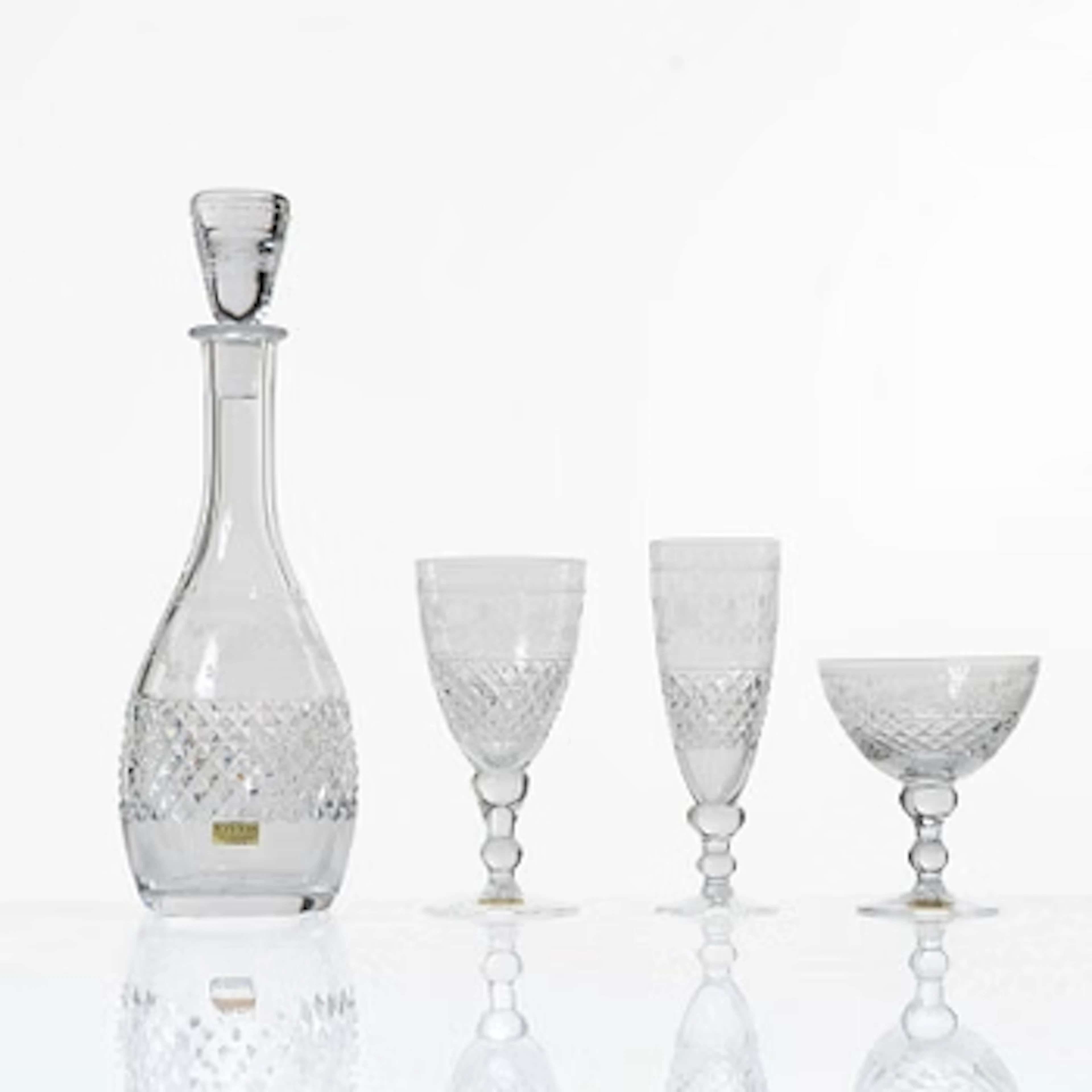 Kosta, A 23 pieces glass service, “Elvira Madigan”, 20th century.