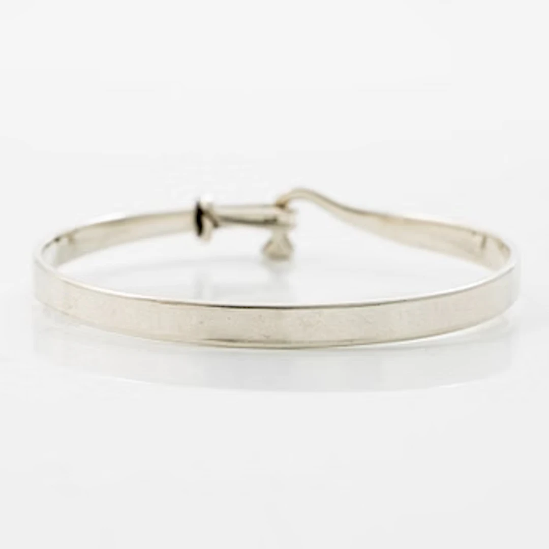 Vivianna Torun Bülow-Hübe, sterling silver bangle, for Georg Jensen.