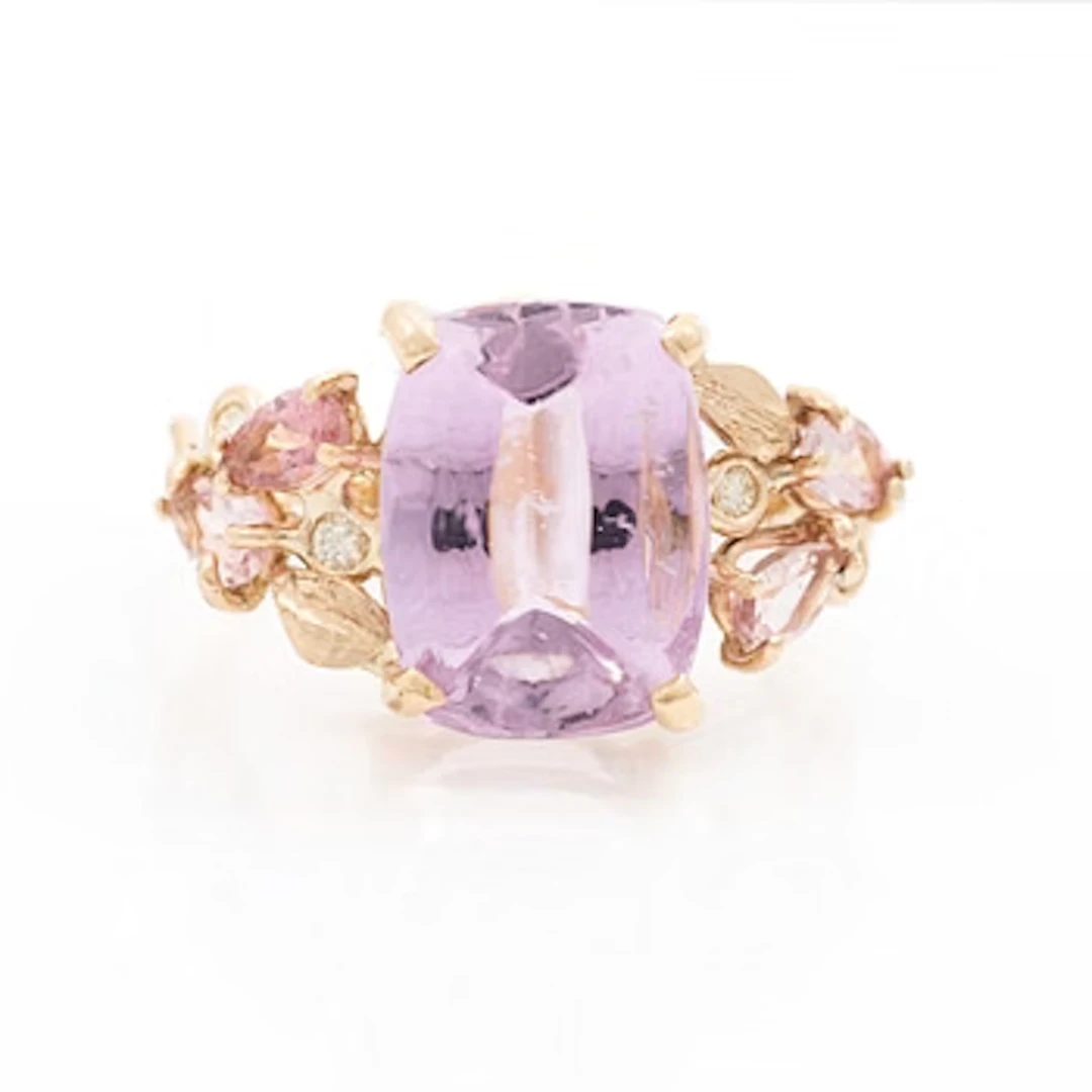 Ring, Mandelstam, 18K gold with an approx. 11.72 ct kunzite, brilliant-cut