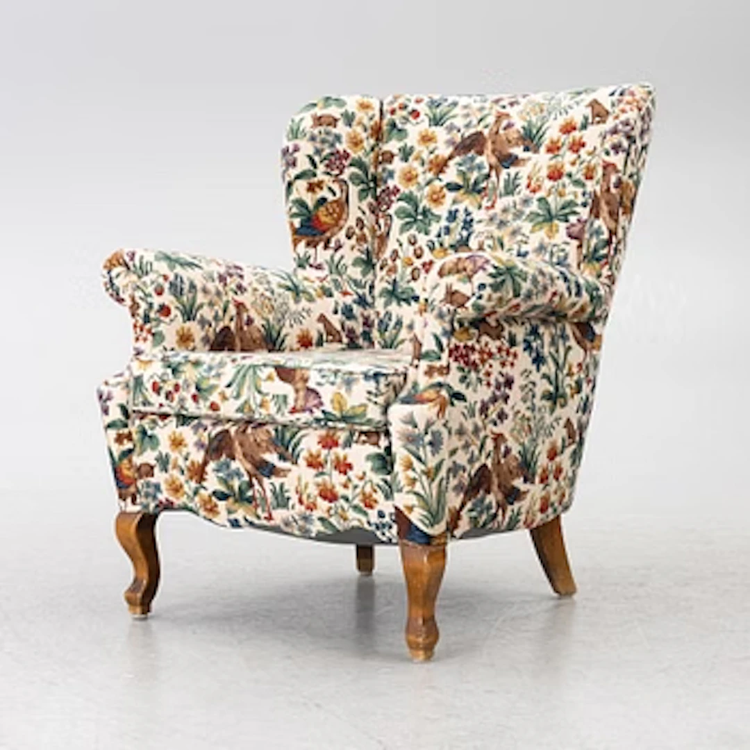 Armchair, first half of the 20th century.