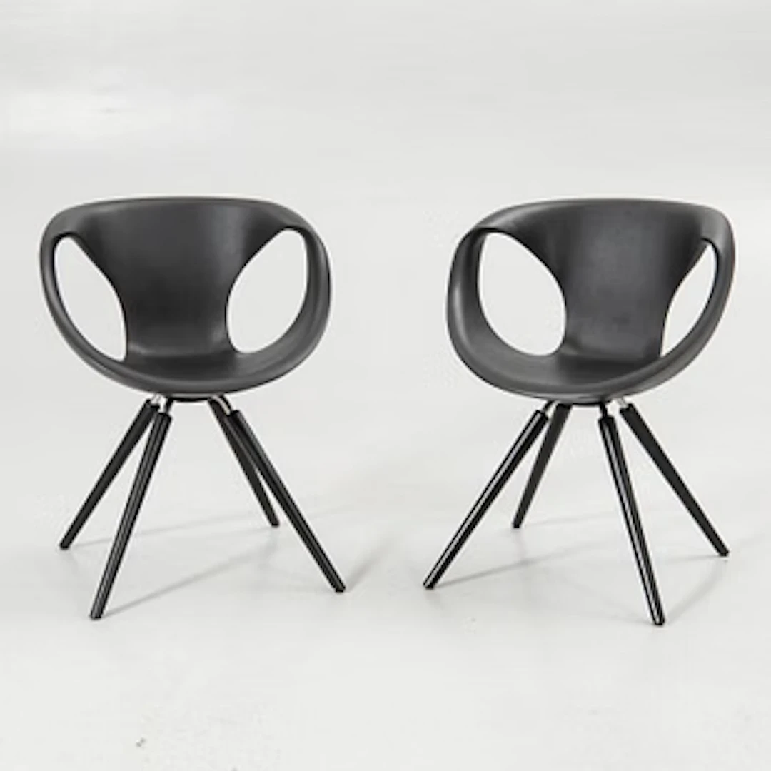 Martin Ballendat, armchairs, a pair, “Flat Armchair 923”, Tonon, Italy.